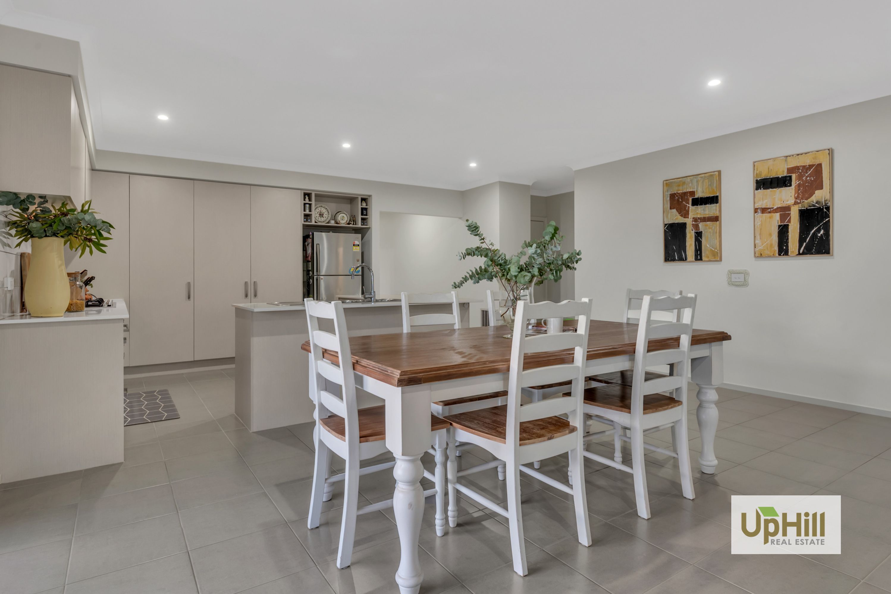 2 Guernsey Street, Clyde North - Thumbnail 6