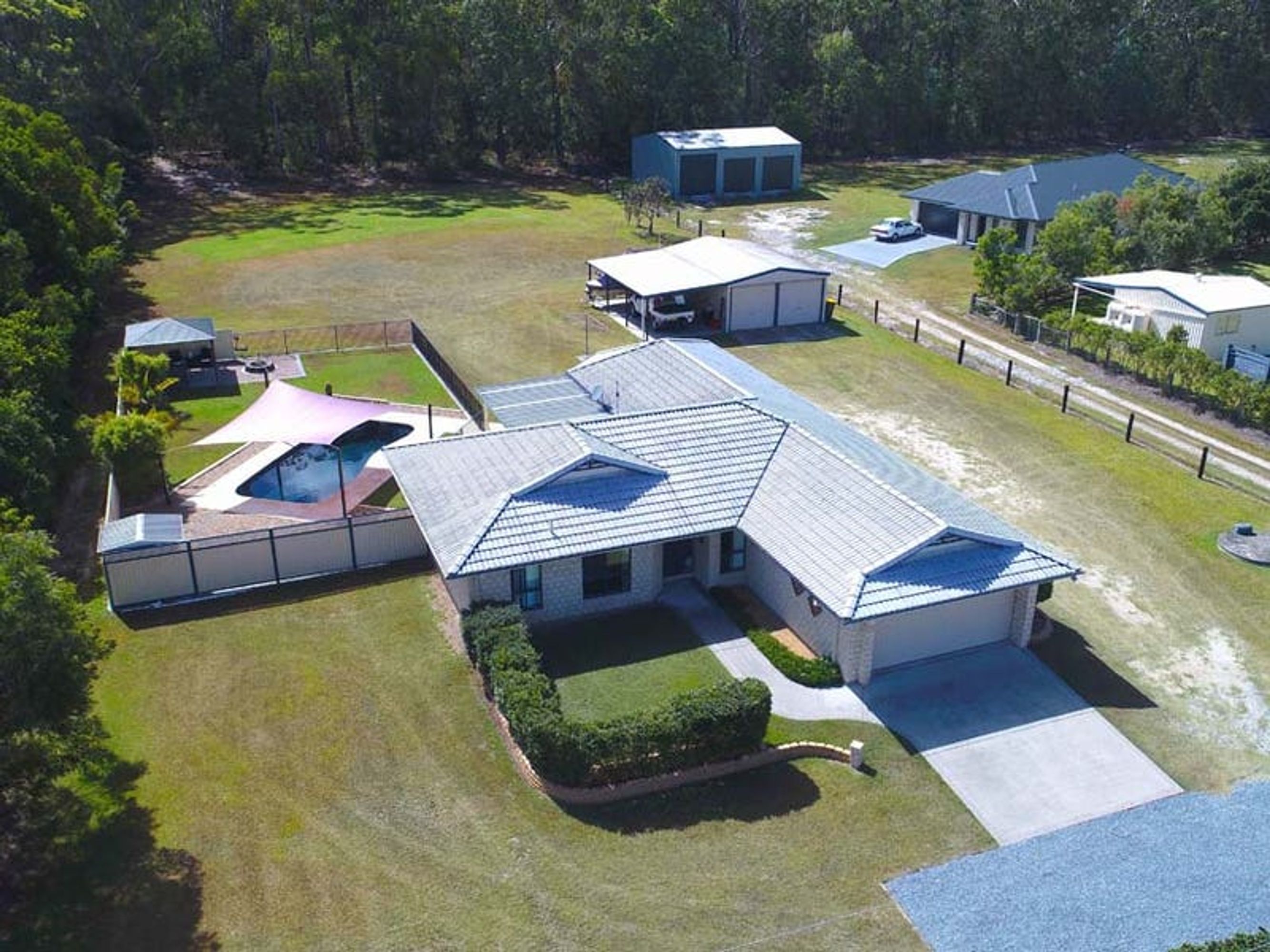 46 Colonial Drive, Gulmarrad - Thumbnail 3