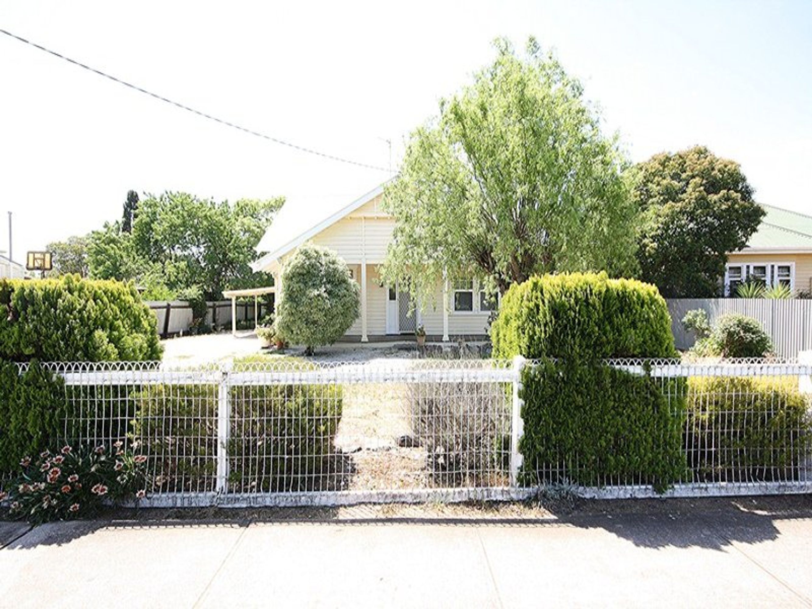 24 Edith Street, Horsham VIC 3400, Horsham - Thumbnail 3