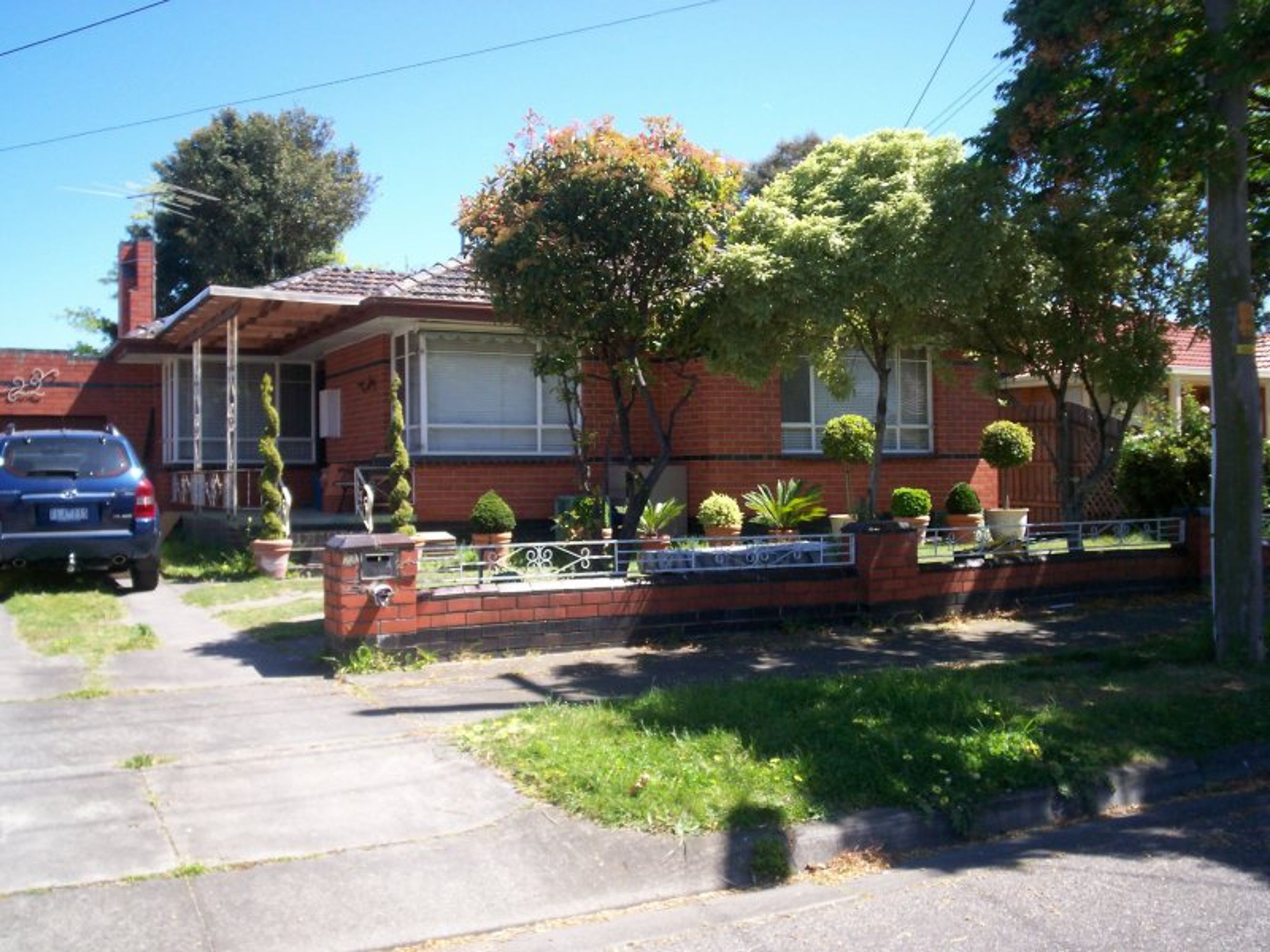 22 Ellen Street