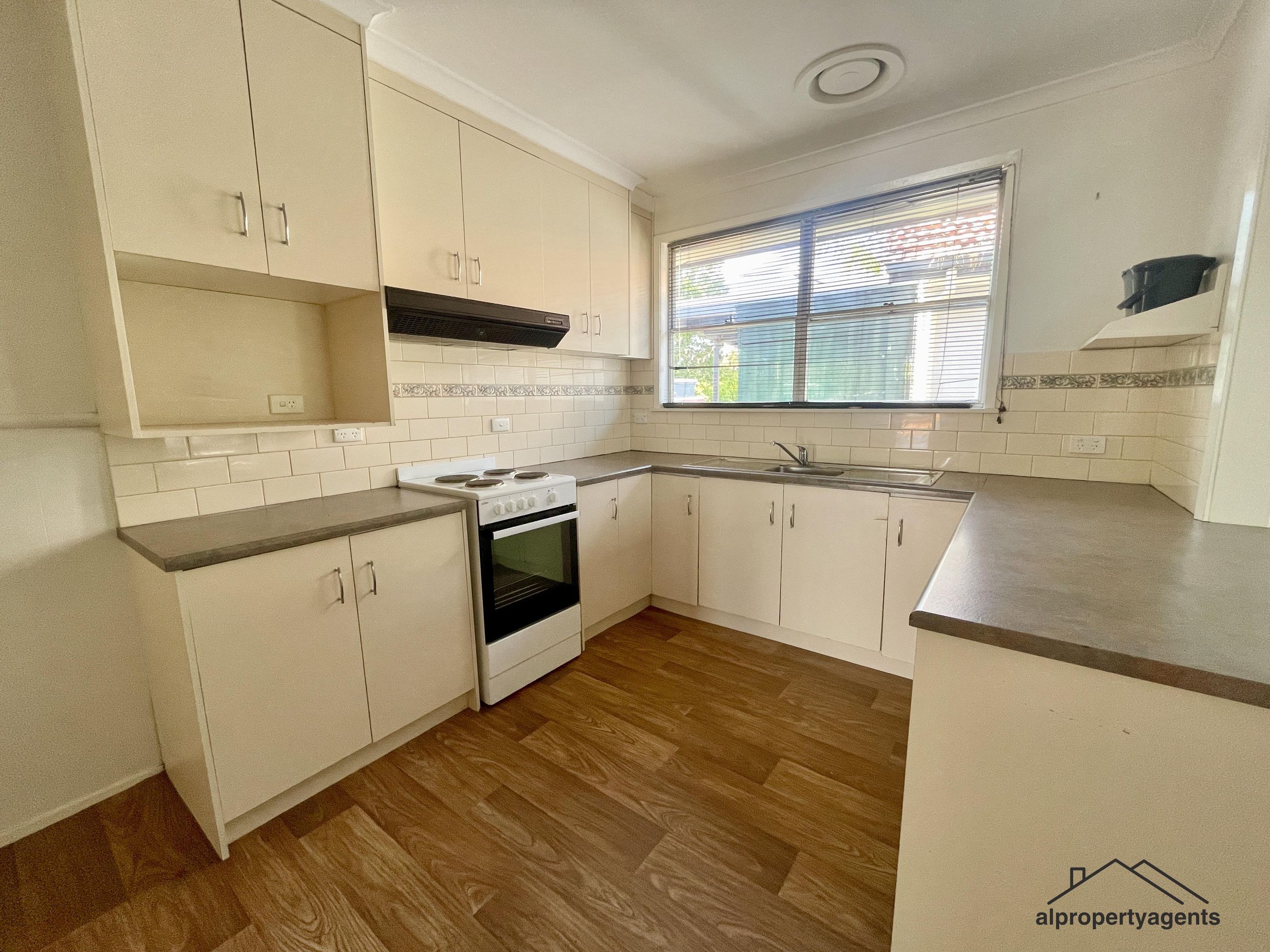 66 Albert Street, Horsham VIC 3400, Horsham - Thumbnail 2