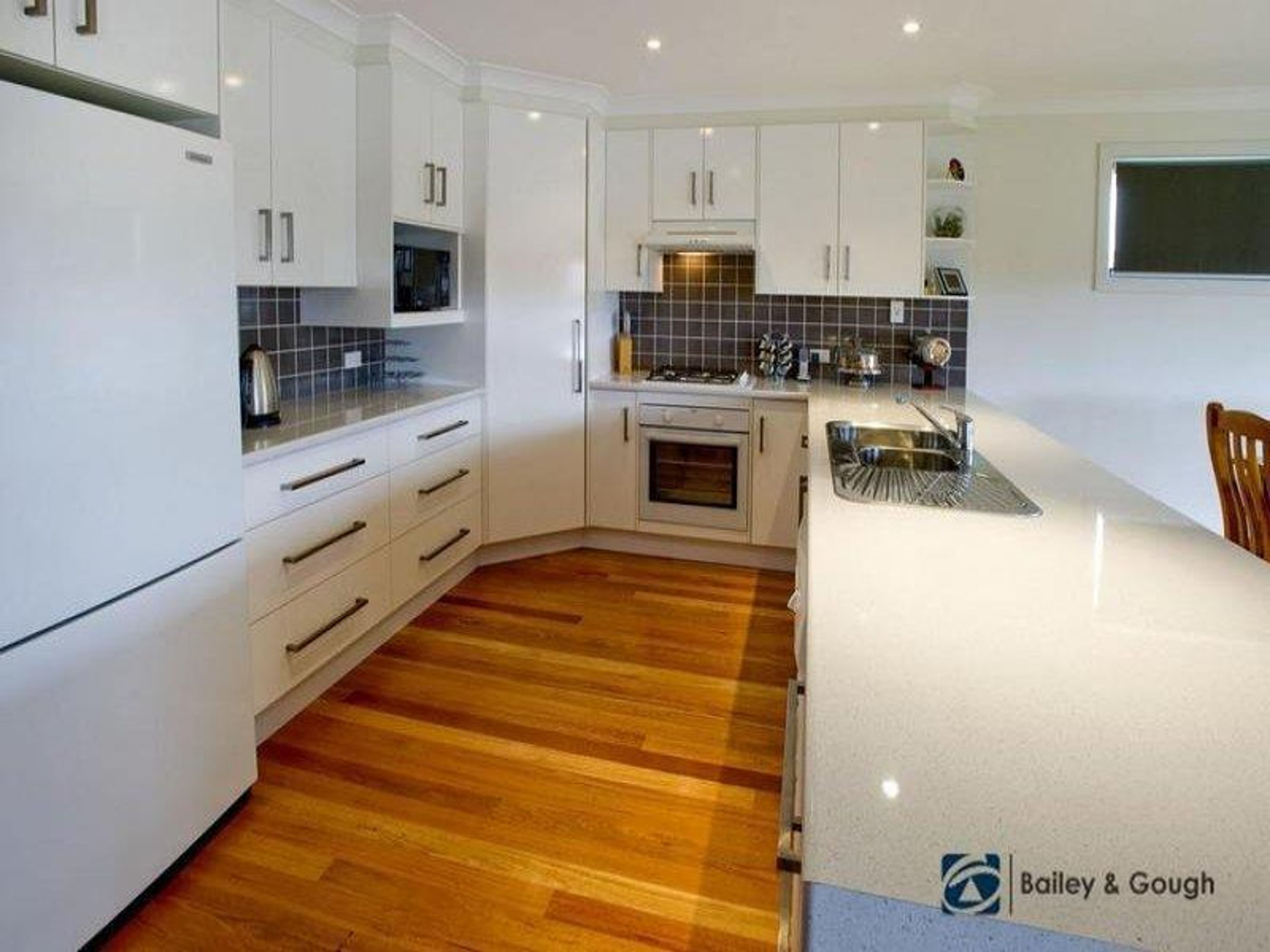 42 Riverdale Court, Grafton - Thumbnail 3