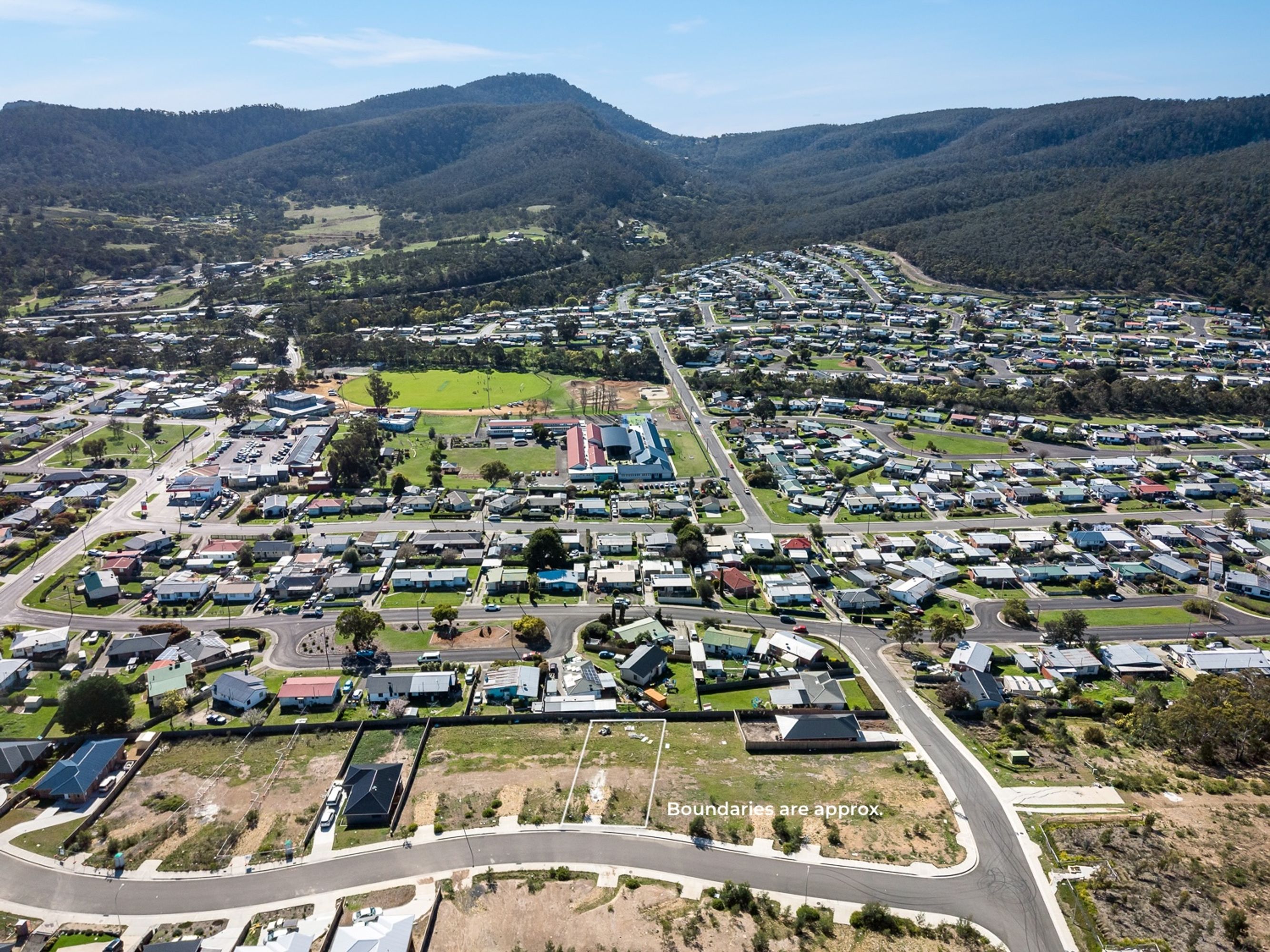 19 Pipit Drive, Risdon Vale - Image 1