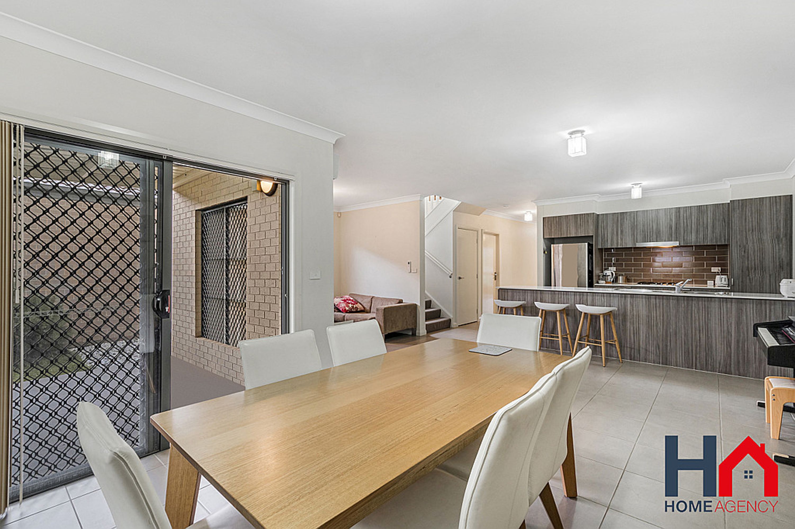 21 Bishop Crescent, Bonnyrigg - Thumbnail 6