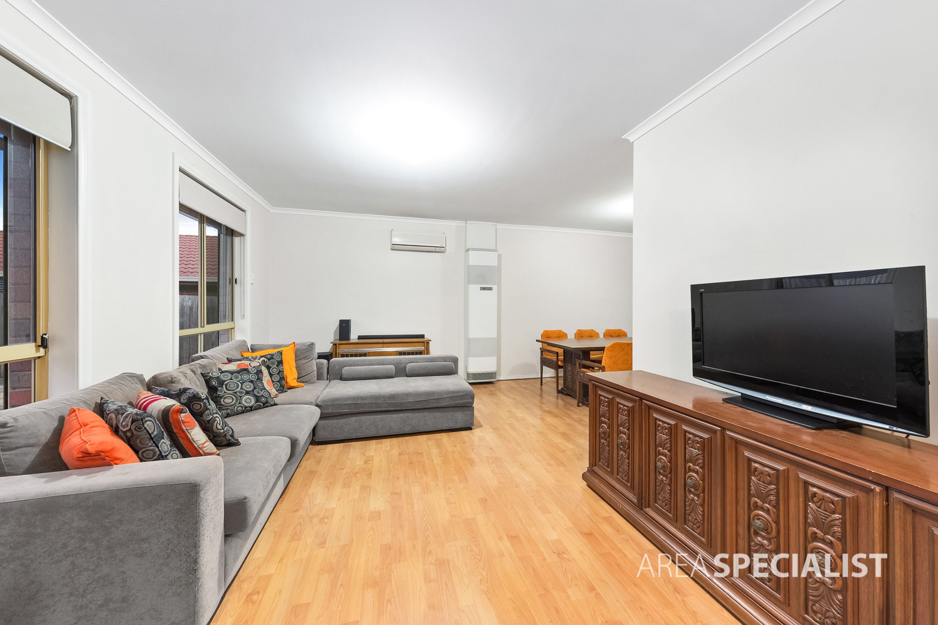 2/157 Copernicus Way, Keilor Downs VIC 3038, Keilor Downs - Thumbnail 3
