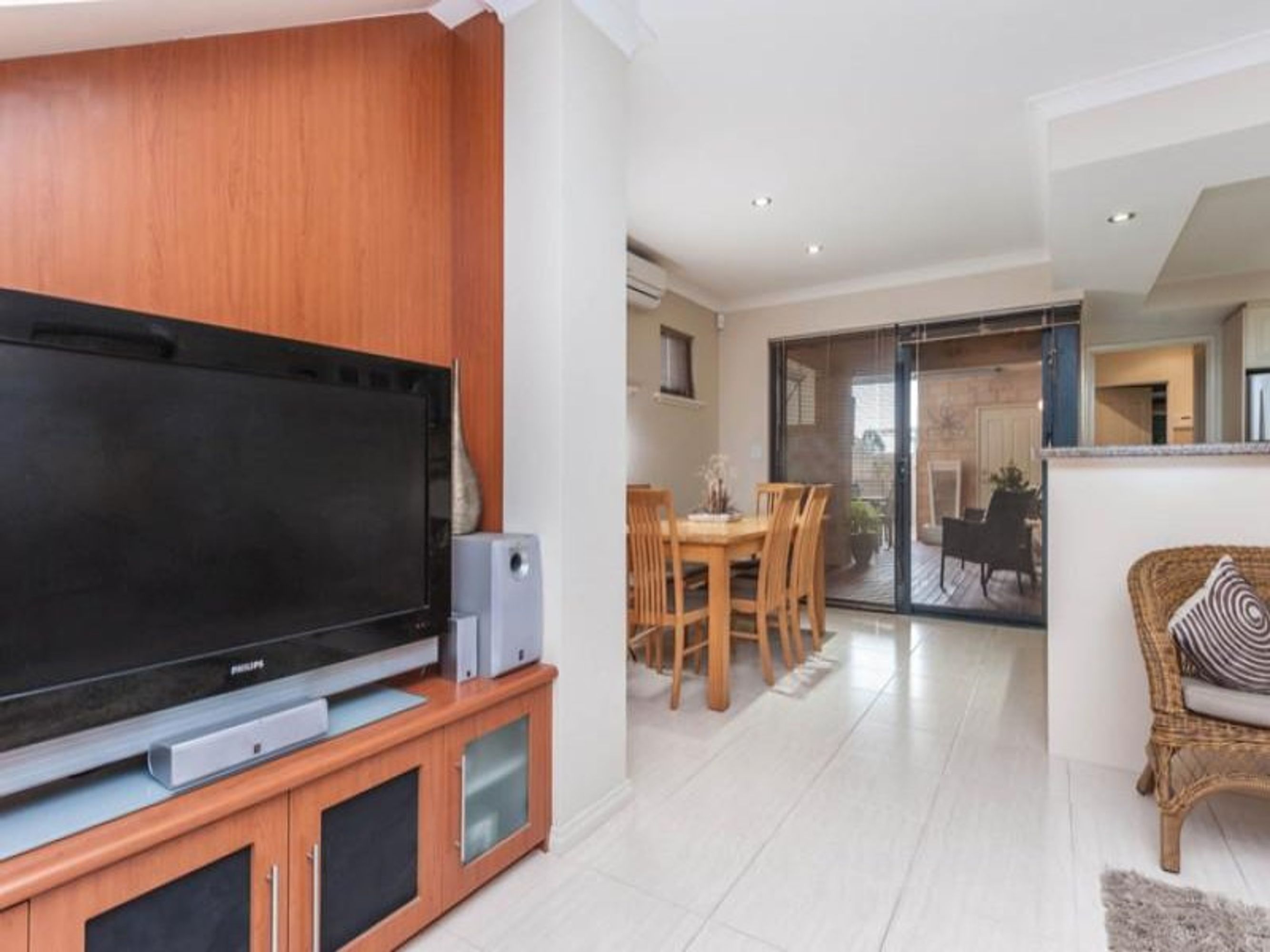 38B Kembla Circle, Madeley - Thumbnail 4