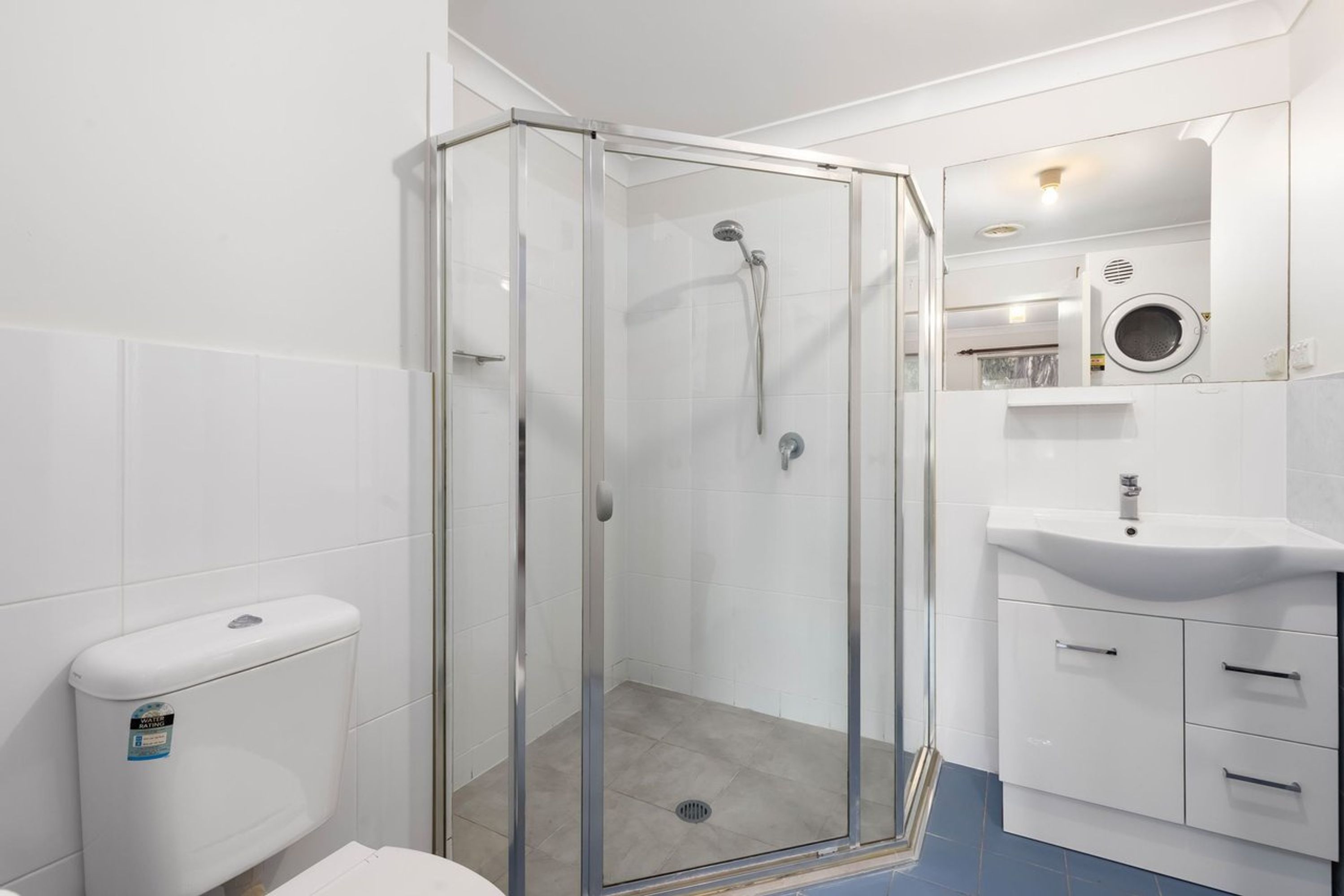 43B/12 Albermarle Place, Phillip - Thumbnail 8