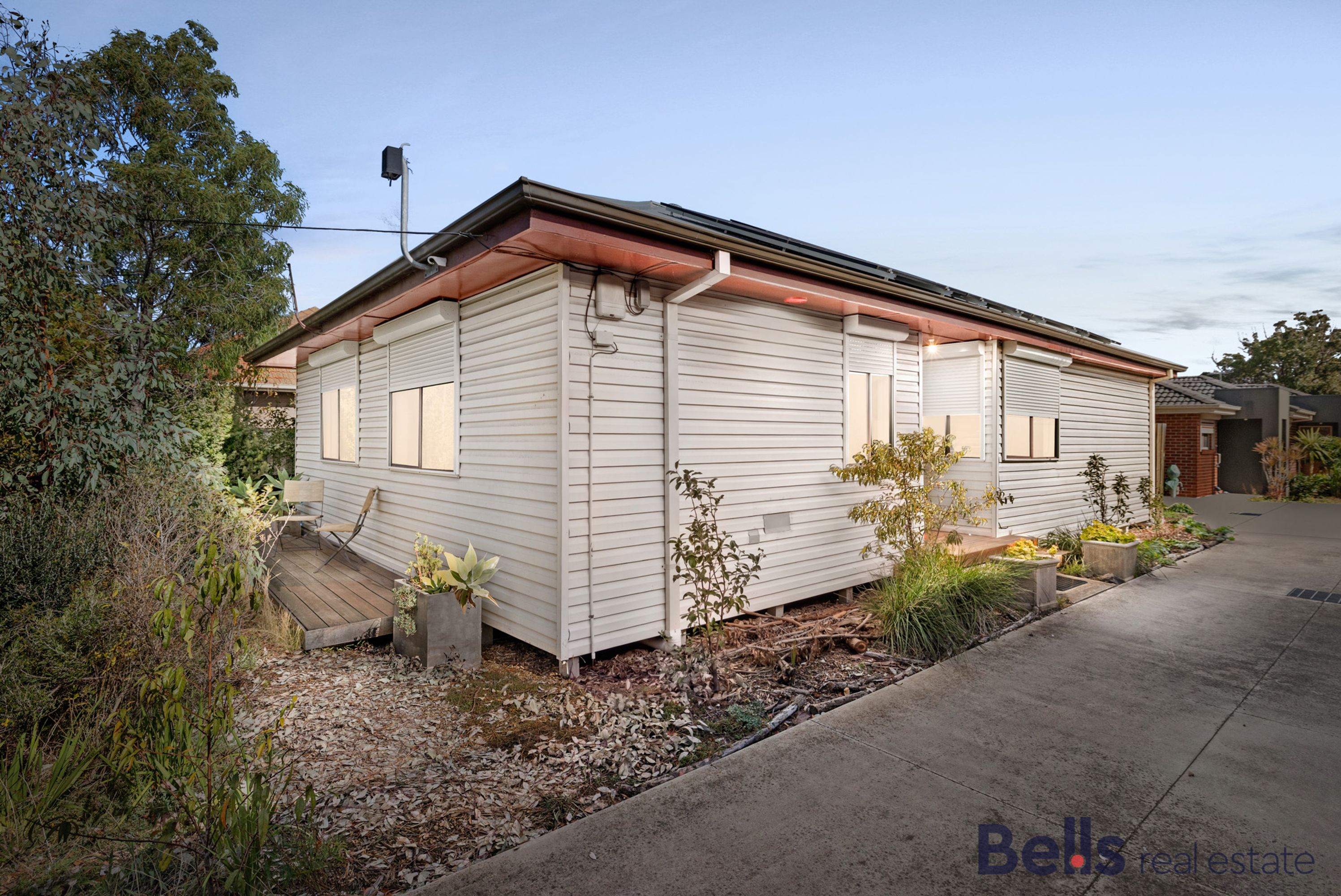 1/33 Chelsey Street, Ardeer - Image 1