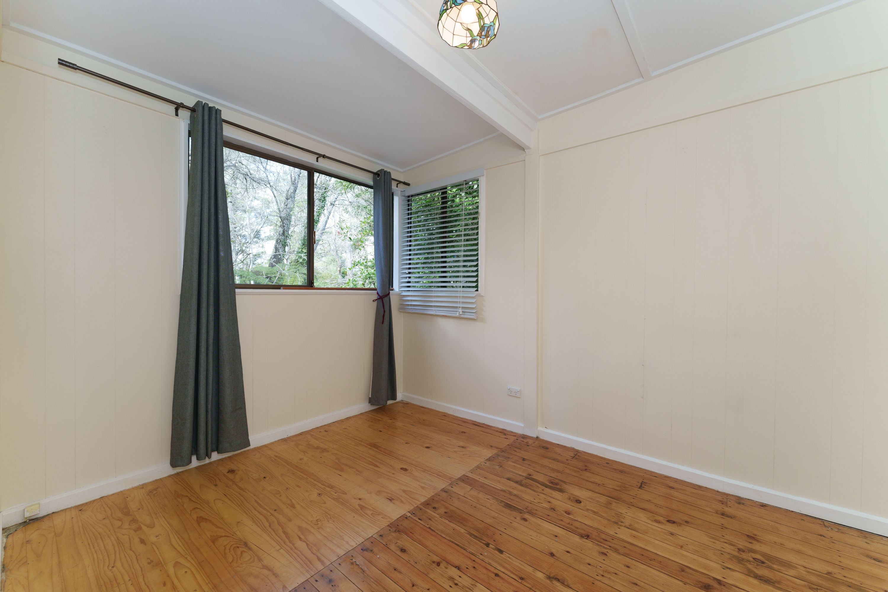 131 Burrawang Street, Katoomba - Thumbnail 8
