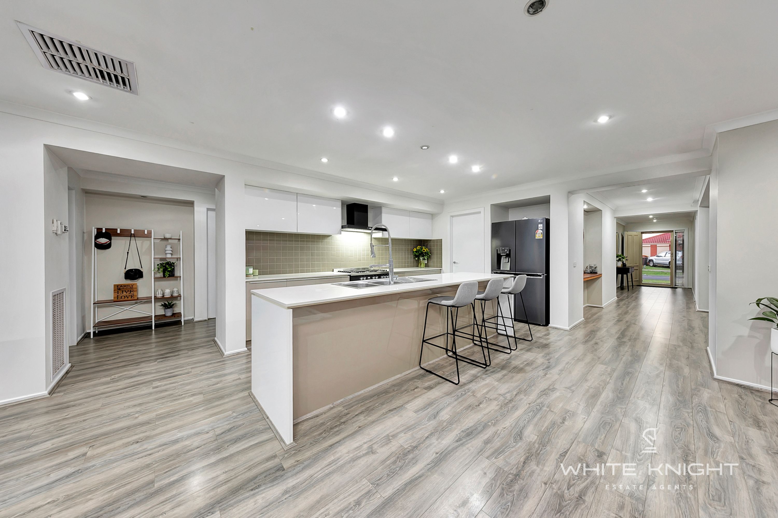 51 Hemsley Drive, Deer Park VIC 3023, Deer Park - Thumbnail 5
