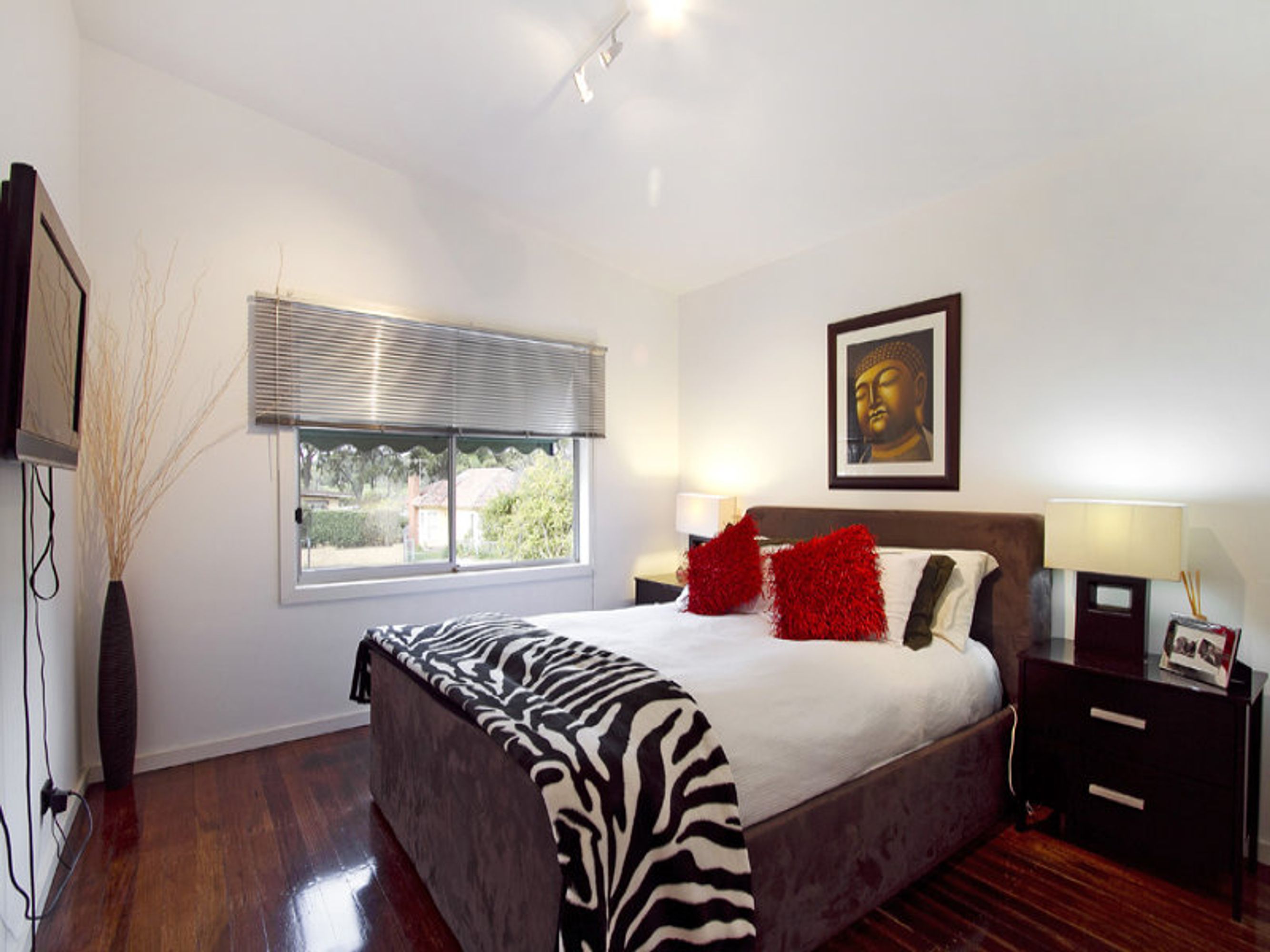 6 Phillip Avenue, Springvale - Thumbnail 4