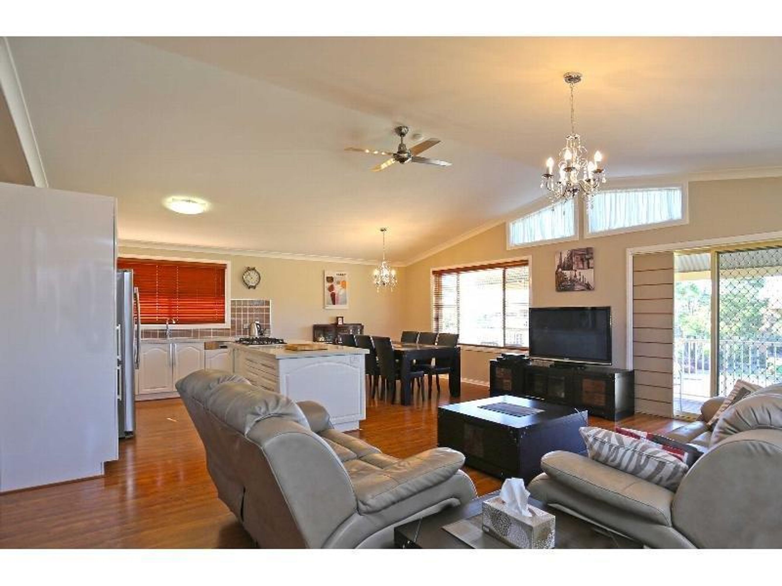1 McLennan Close, Grafton - Thumbnail 8