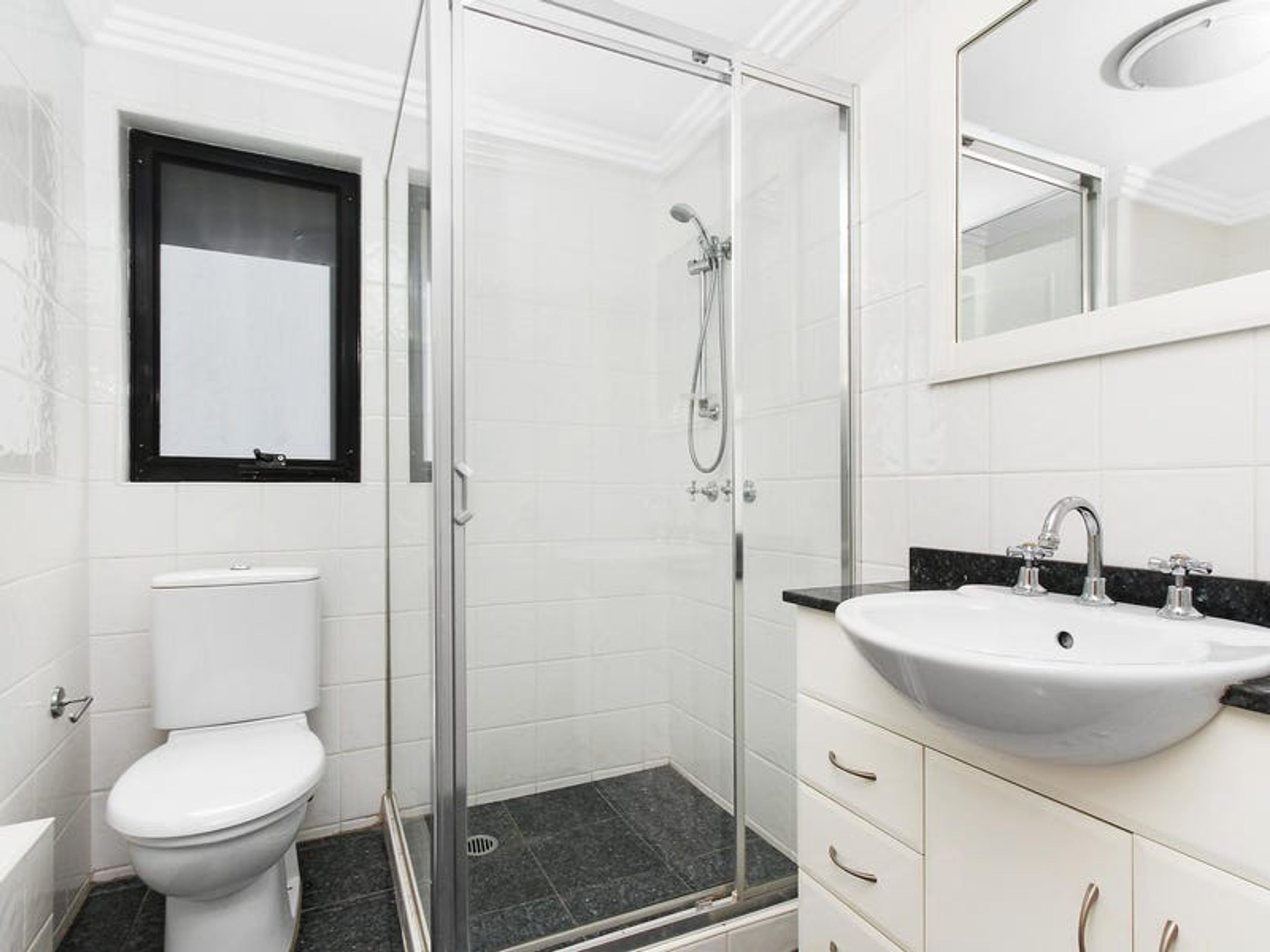 1/13-17 Searl Road, Cronulla, Cronulla - Thumbnail 4