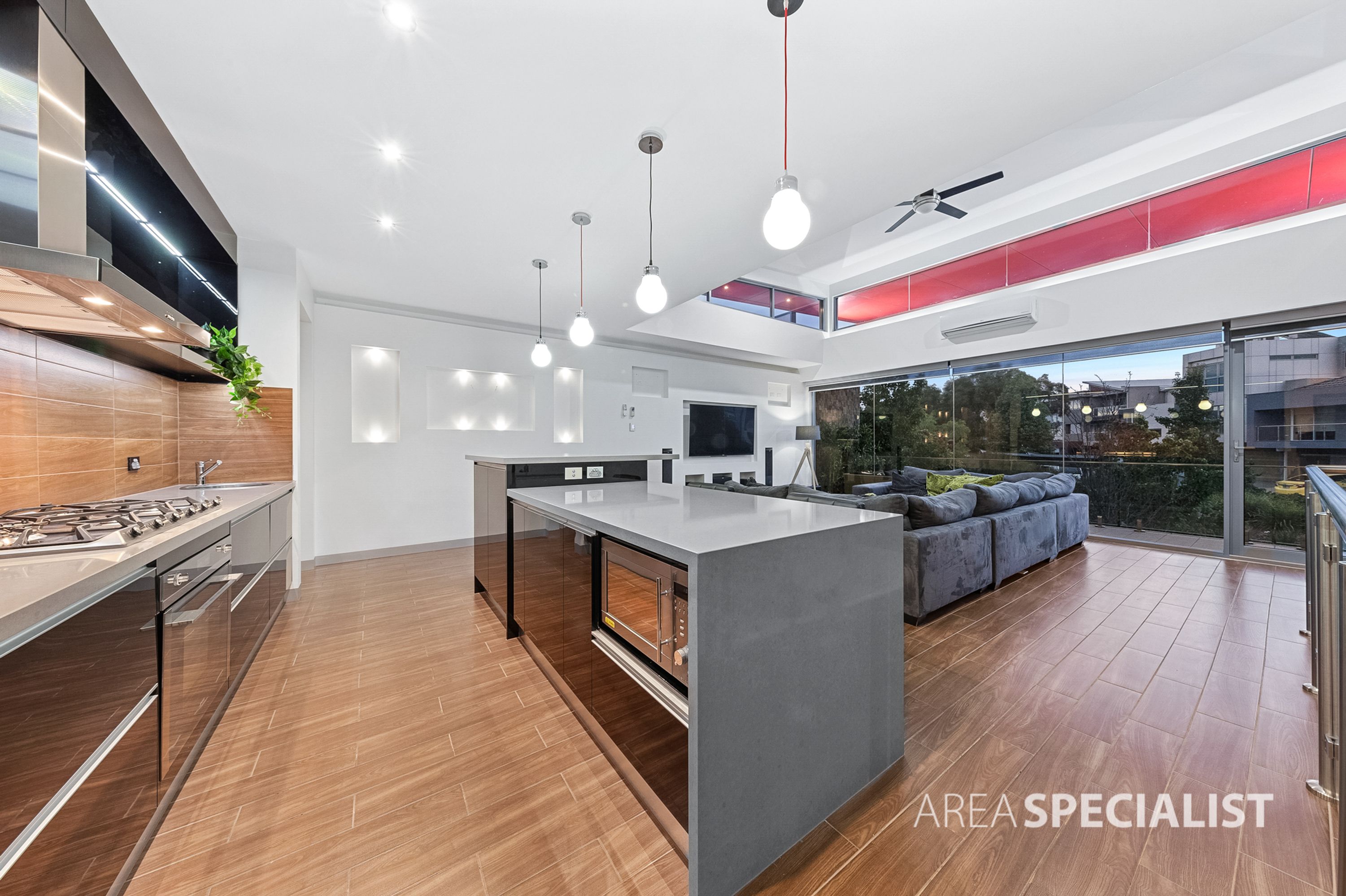 23 Coppin Lane, Caroline Springs VIC 3023, Caroline Springs - Thumbnail 3