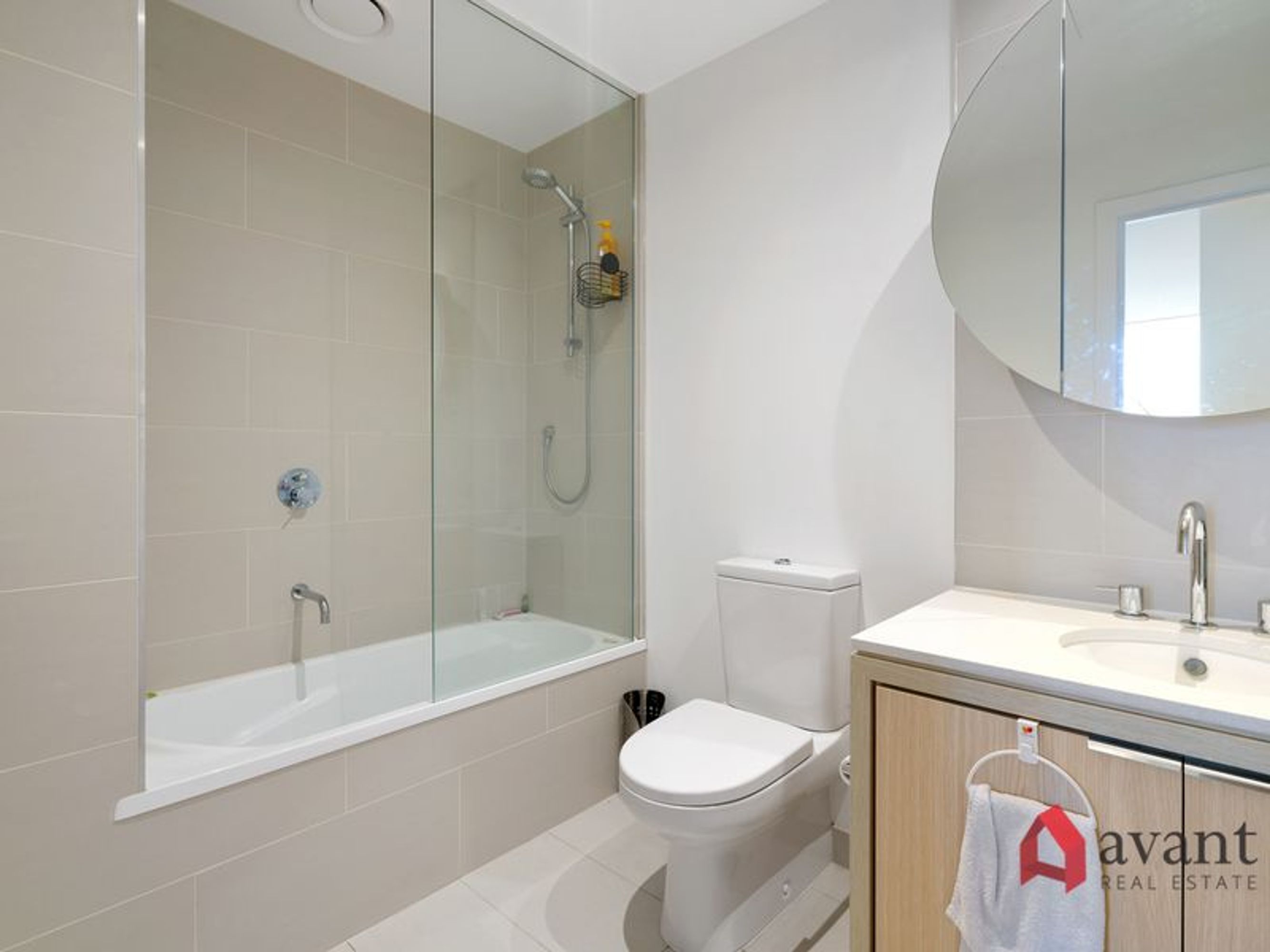 3302/135-139 City Road, Southbank - Thumbnail 5