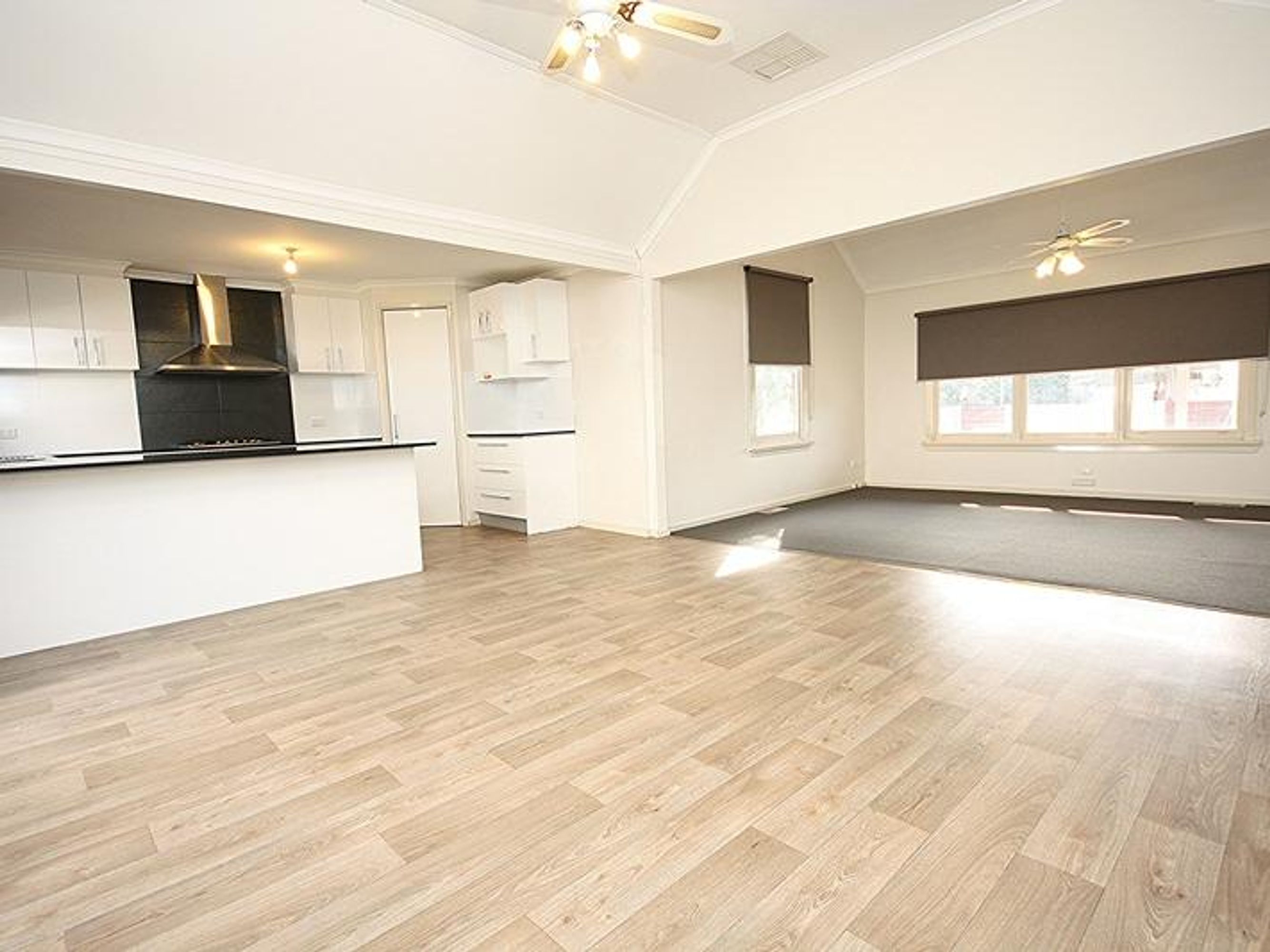 11 Dollar Avenue, Horsham VIC 3400, Horsham - Thumbnail 3