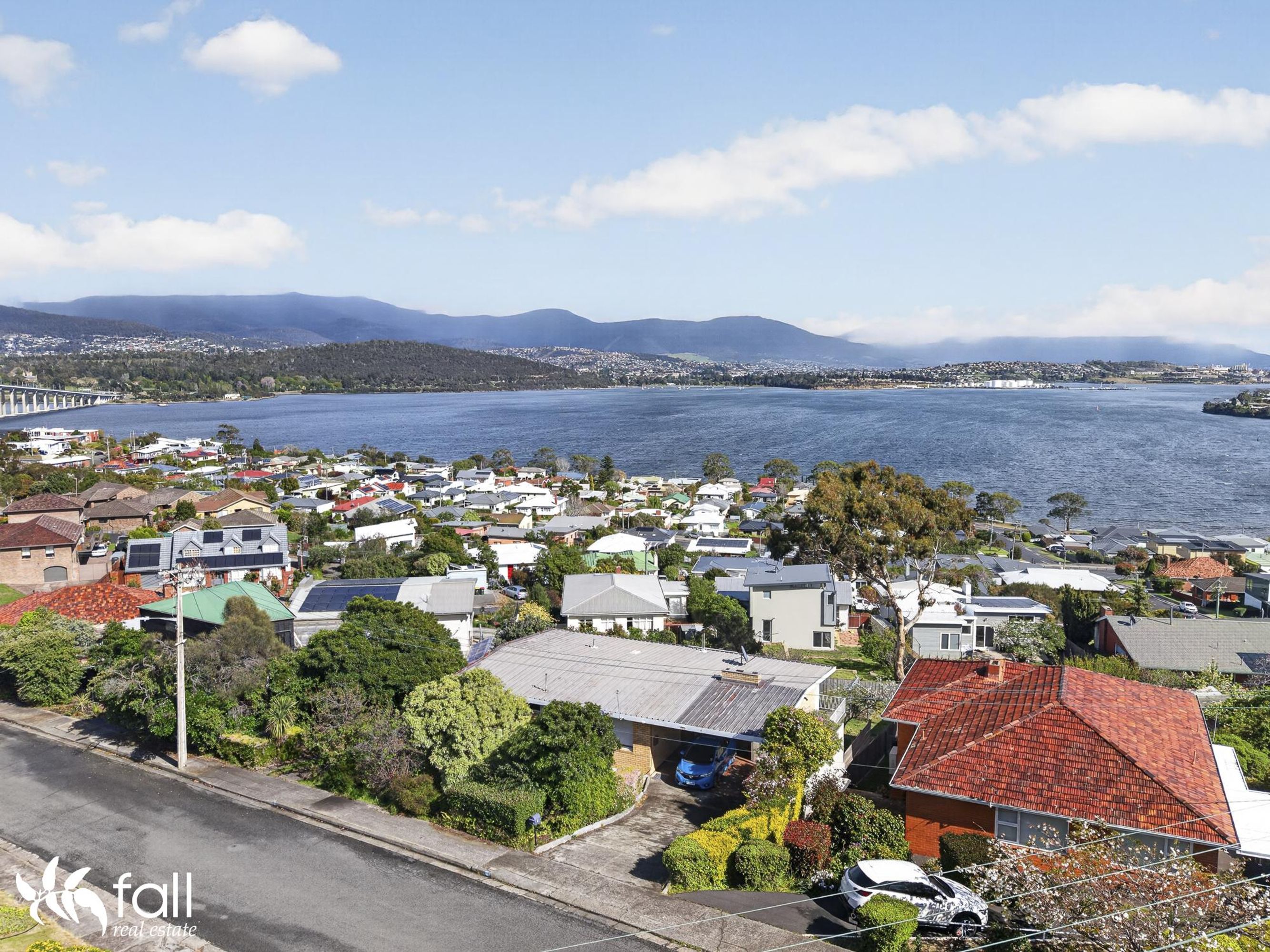 4 Vista Street, Rose Bay - Image 1