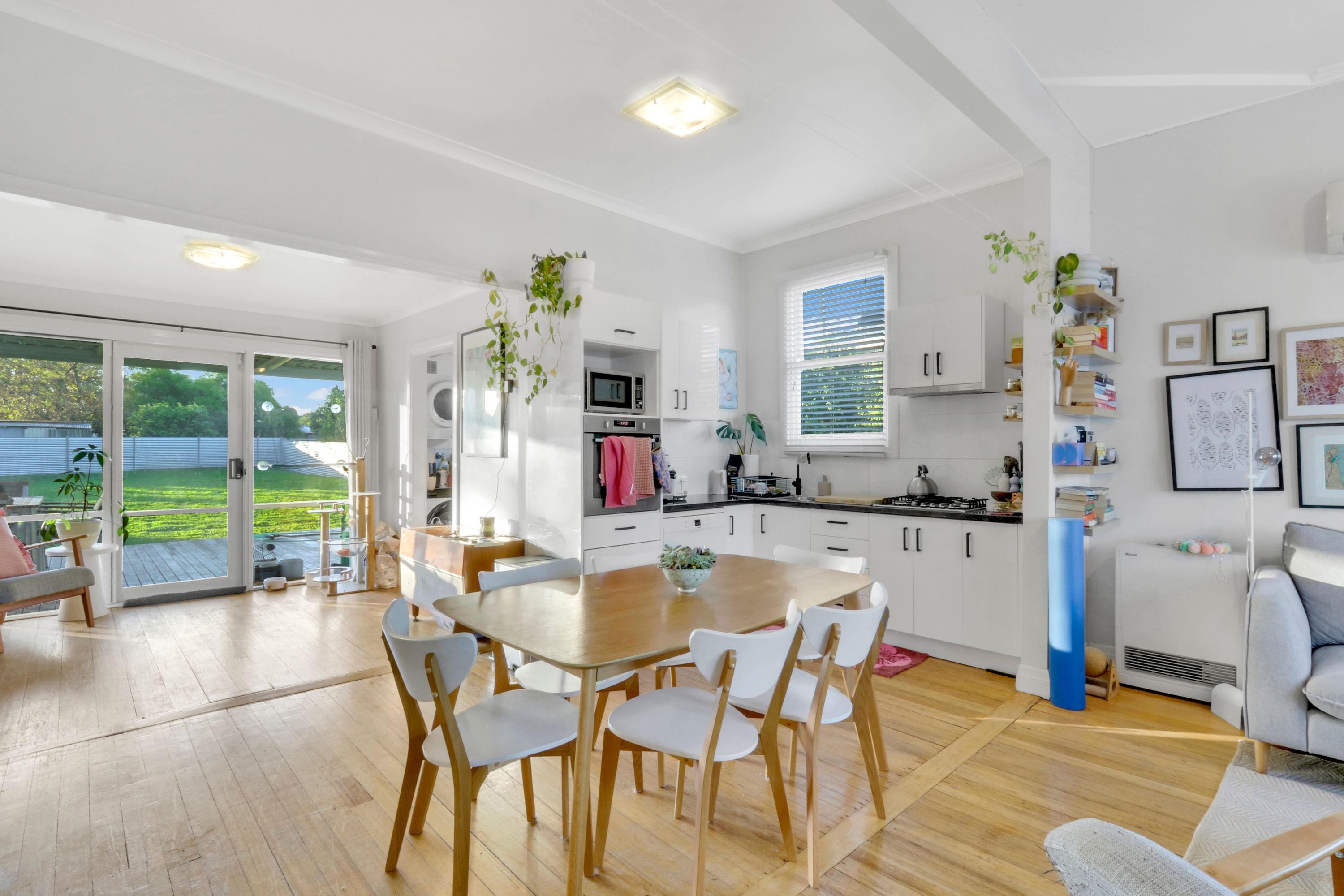 8 Fechler Avenue, Horsham VIC 3400, Horsham - Thumbnail 5