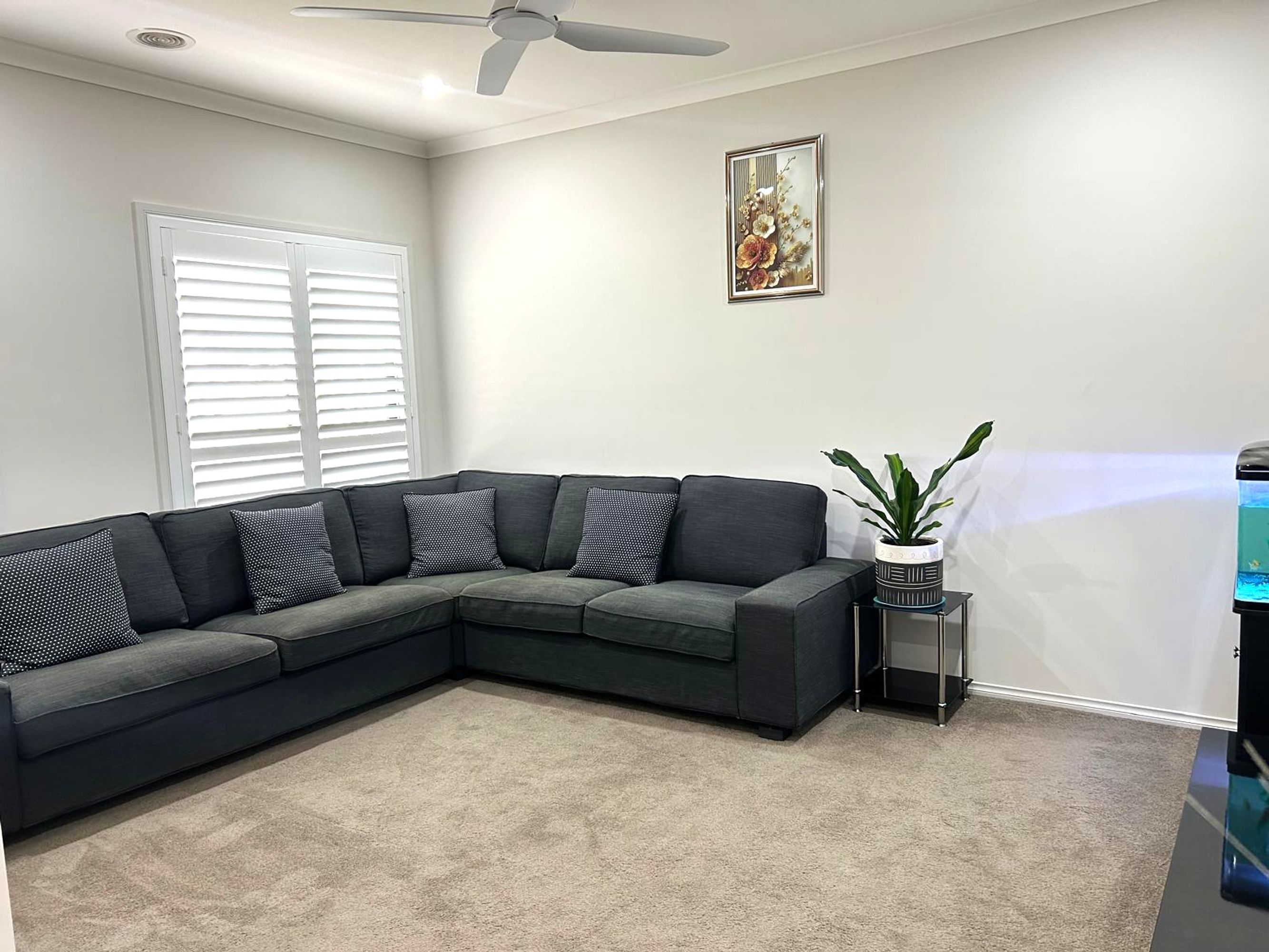 161 Wheelers Park Drive, Cranbourne North - Thumbnail 2
