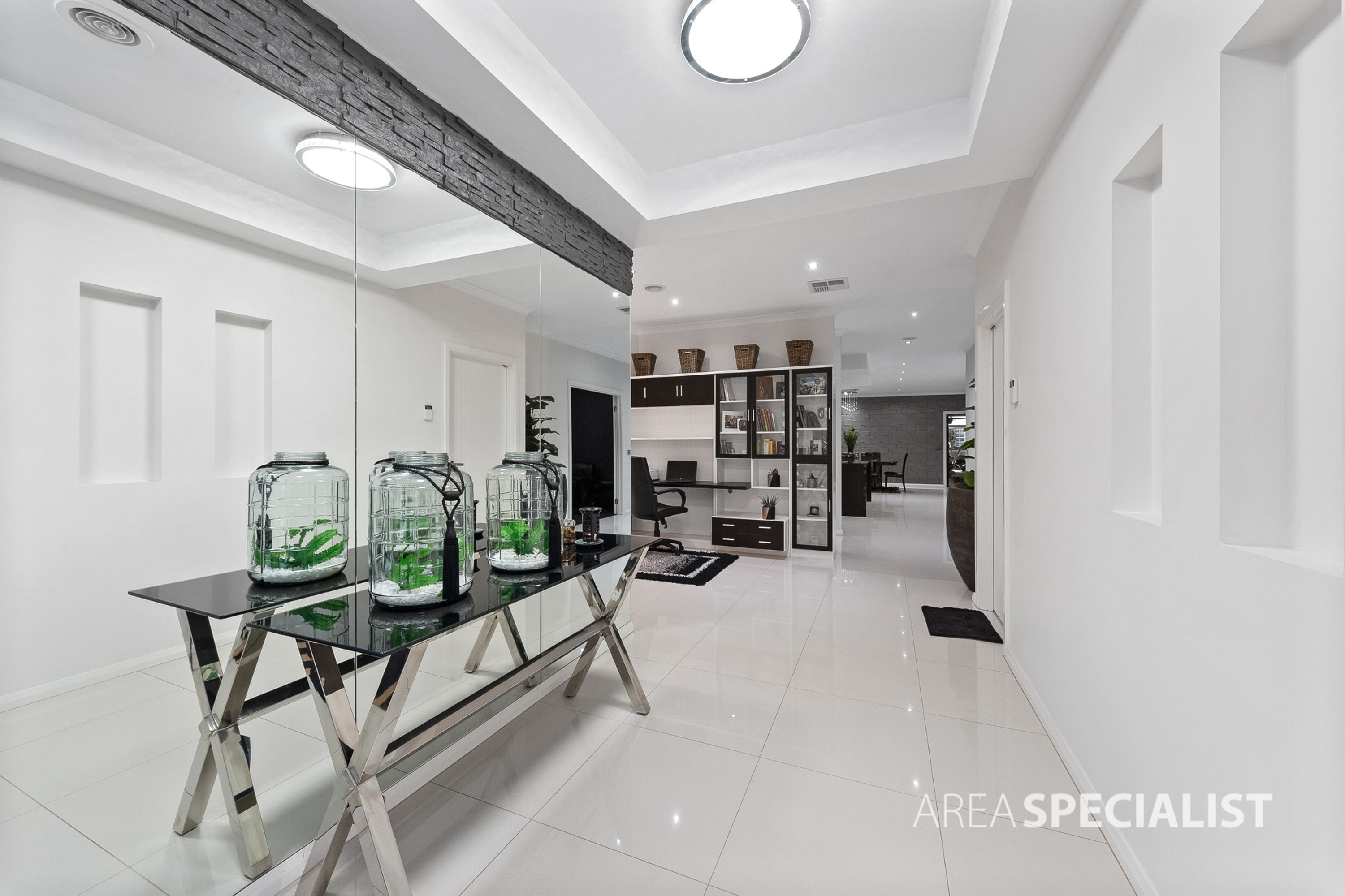 16 Royale Drive, Fraser Rise VIC 3336, Fraser Rise - Thumbnail 5