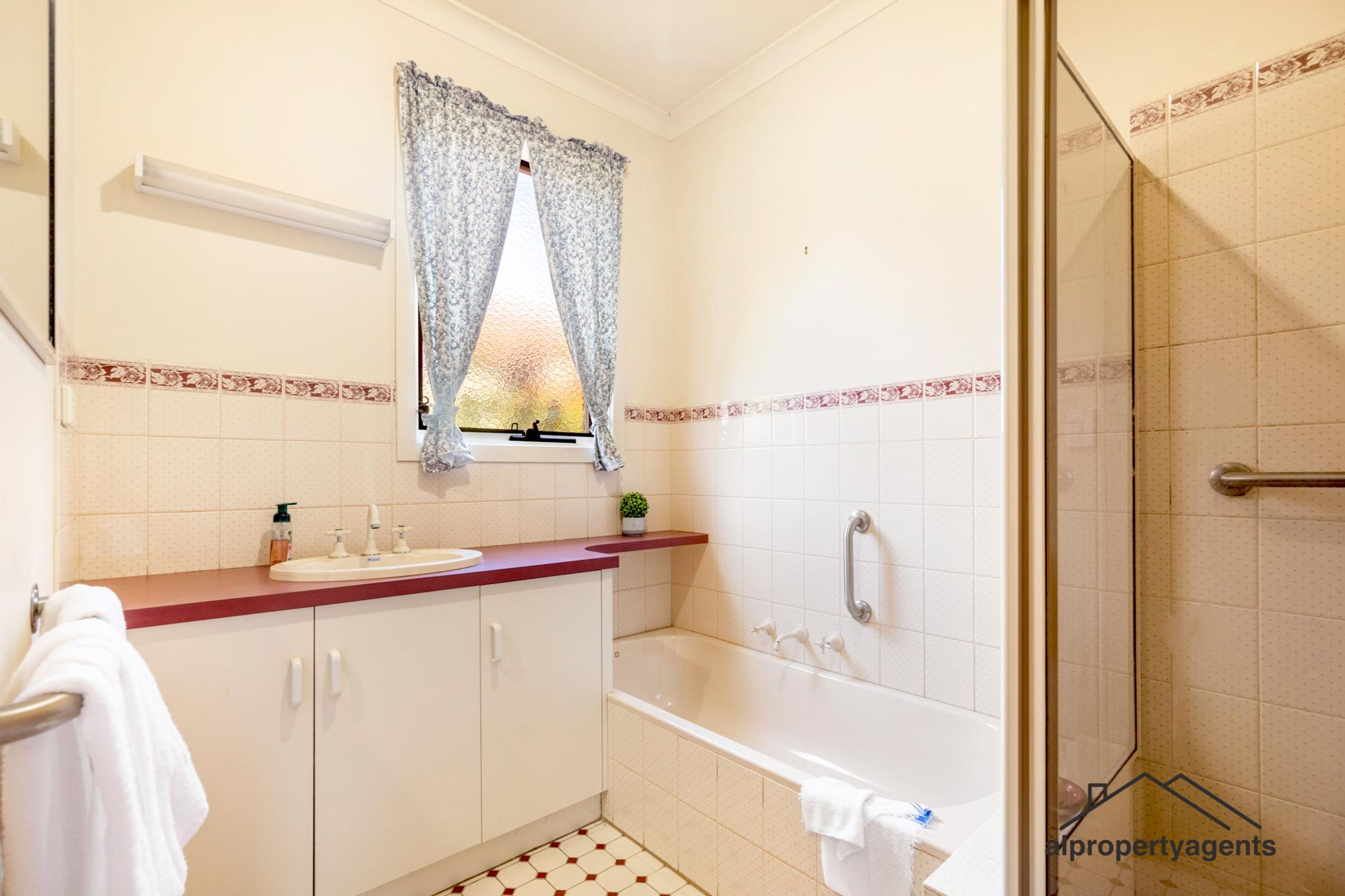 3 Cook Street, Horsham VIC 3400, Horsham - Thumbnail 8