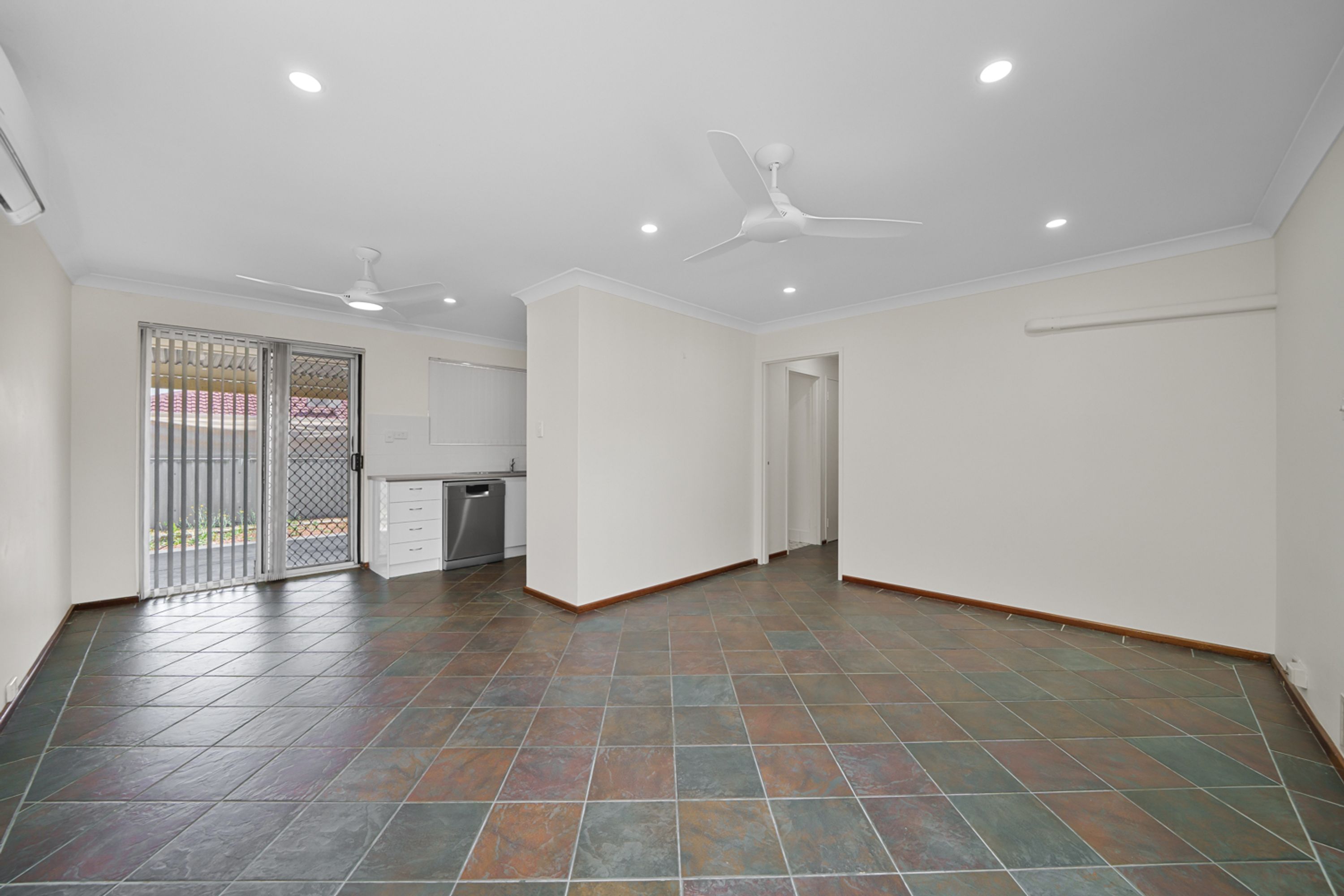 112 Gosnells Road West, Maddington, Maddington - Thumbnail 8
