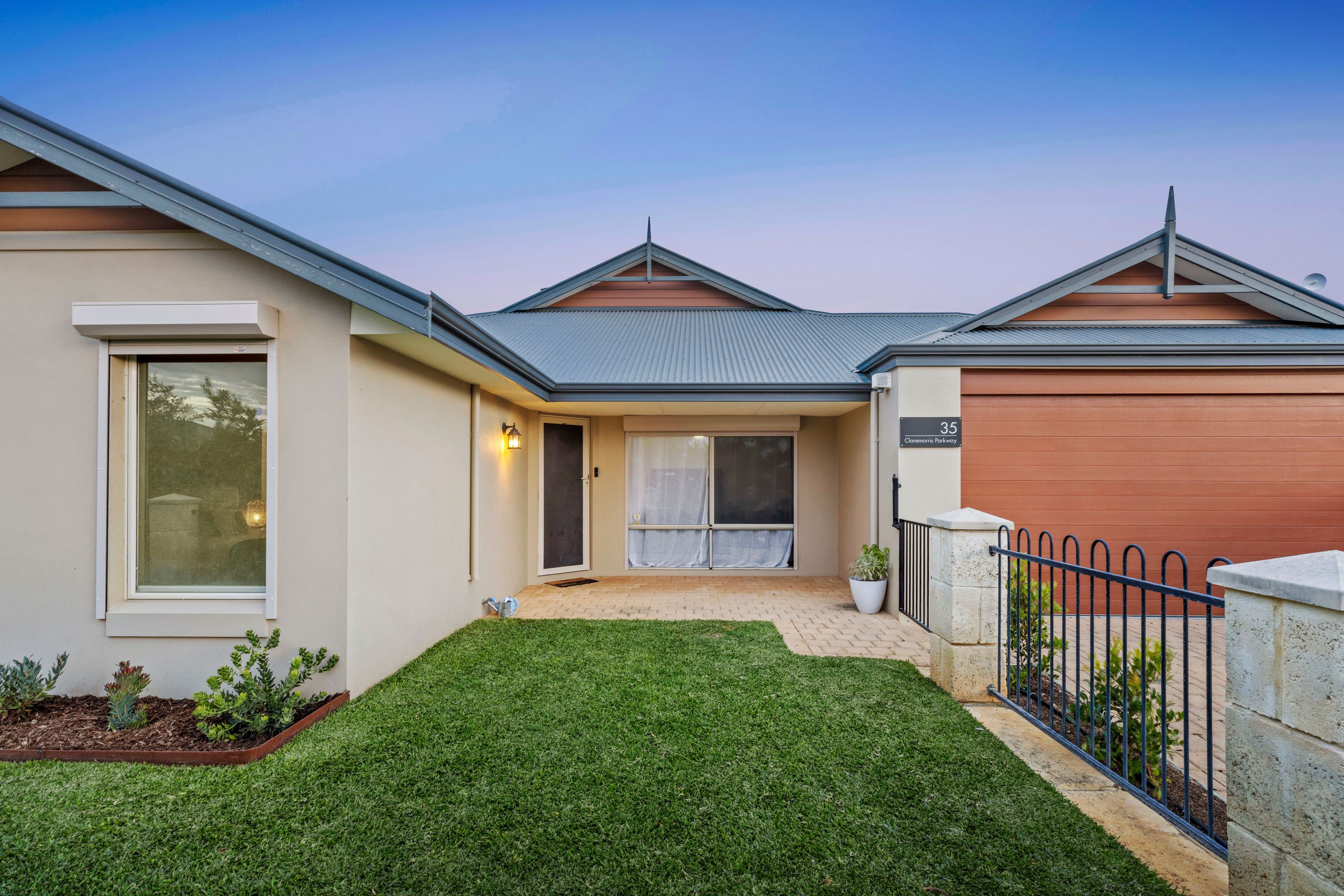 35 CLAREMORRIS PARKWAY, Butler - Thumbnail 2