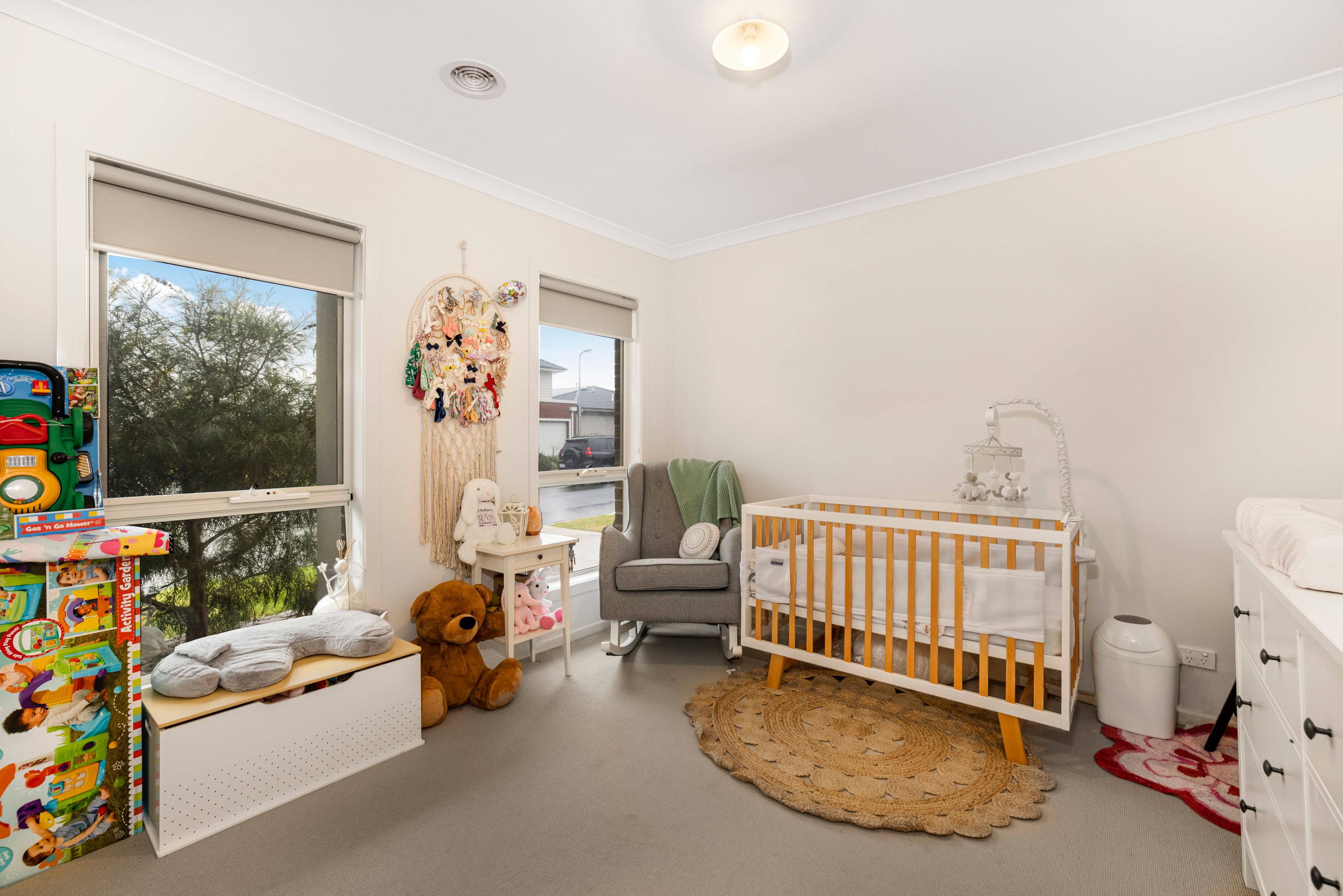22 Knightsford Avenue, Clyde - Thumbnail 8