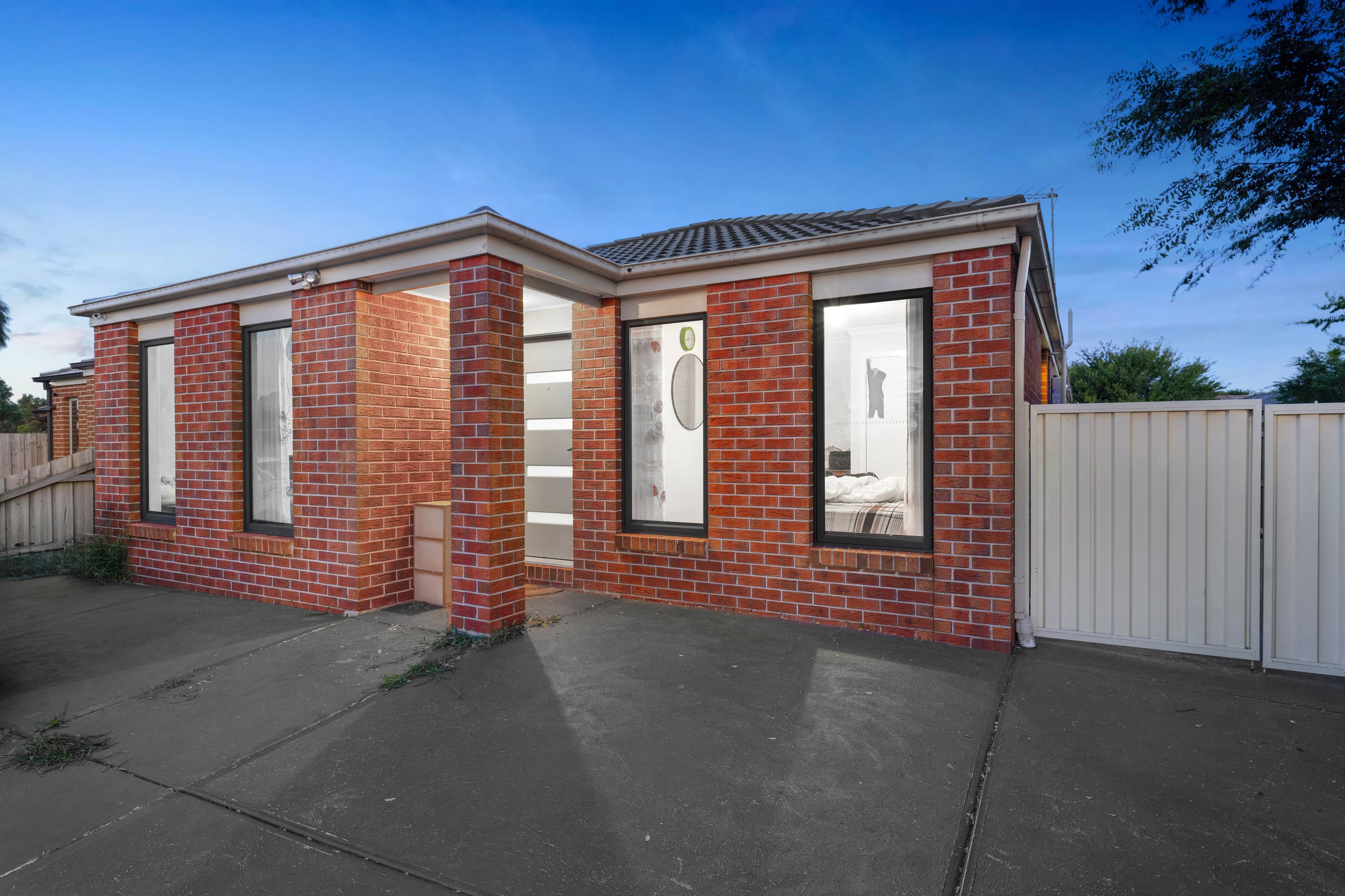 38 Parklink Drive, Cranbourne East, Cranbourne East - Image 1