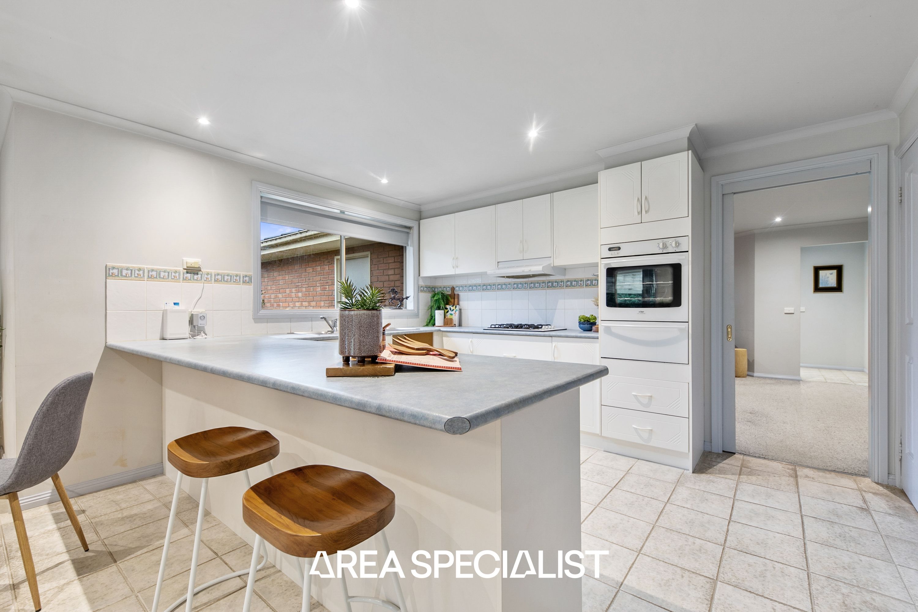 112 McGregor Road, Pakenham - Thumbnail 3
