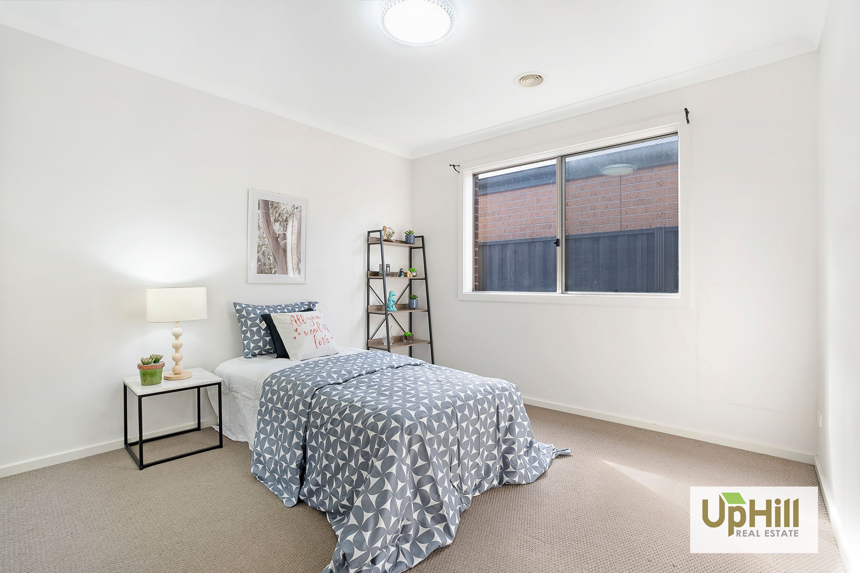 26 PARKLINK DRIVE, Cranbourne East - Thumbnail 5