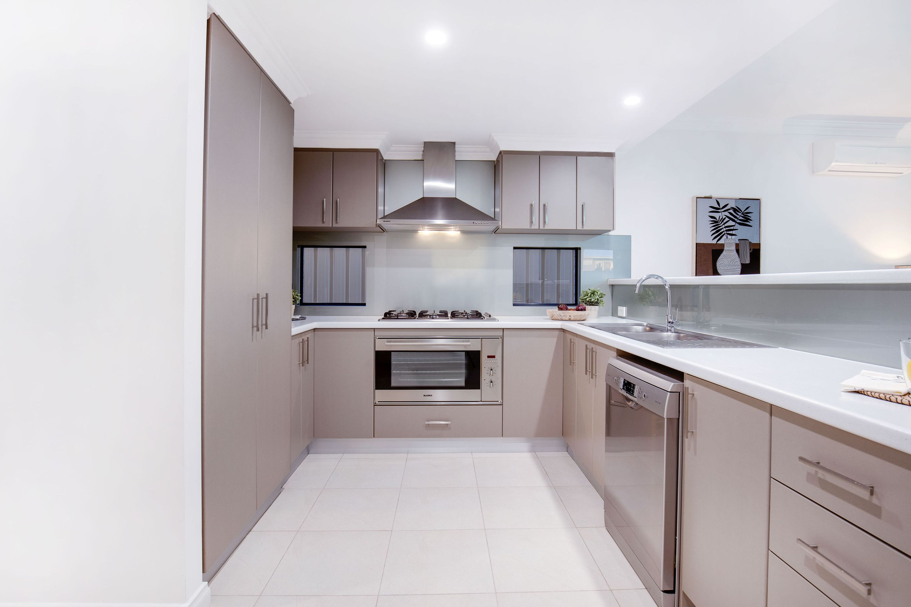 48B Olivedale Road, Madeley - Thumbnail 4