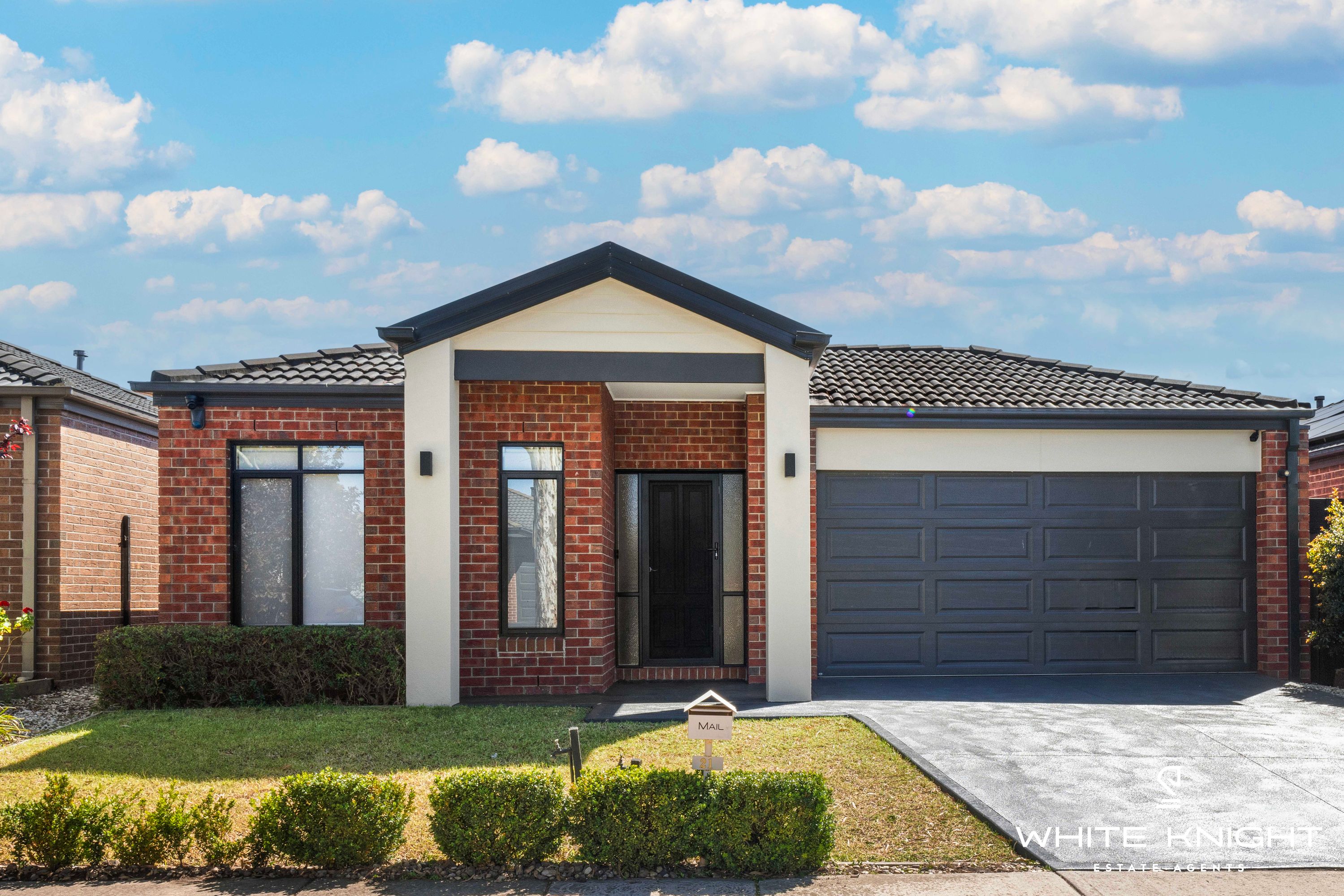 21 Eminence Way, Craigieburn VIC 3064, Craigieburn - Thumbnail 2