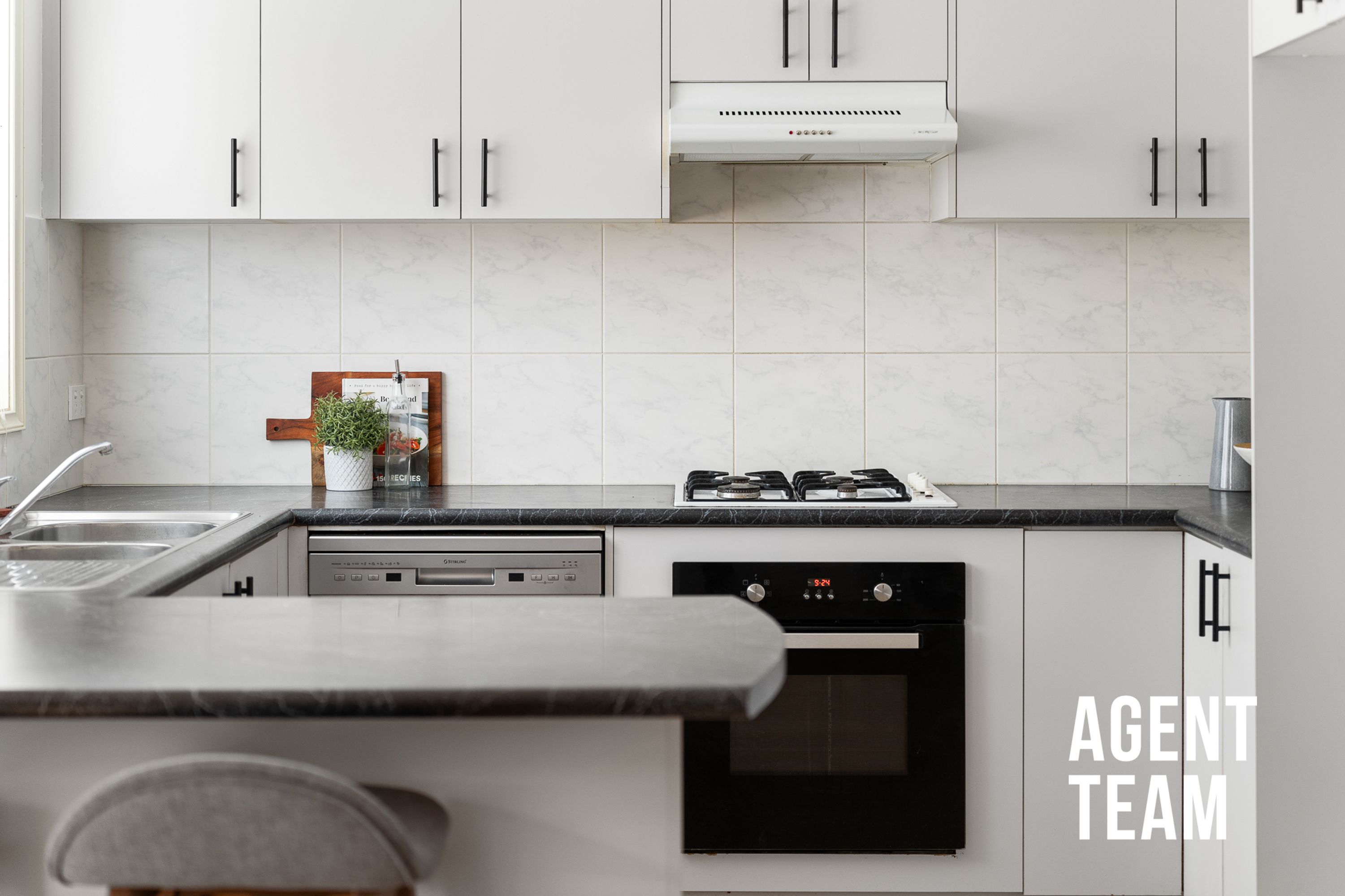 1/27 Roderick Street, Amaroo - Thumbnail 8