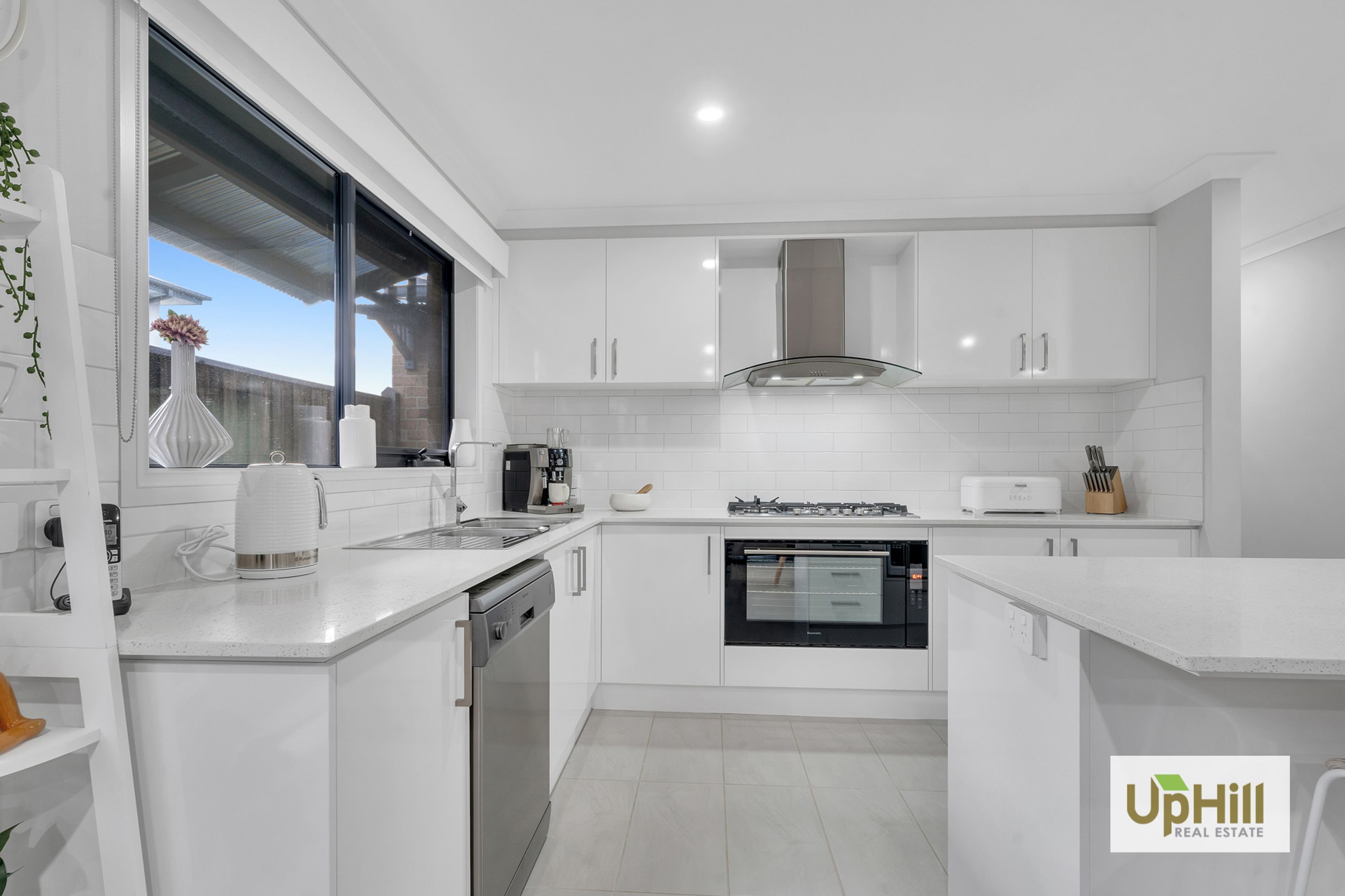 4 Keskadale Way, Clyde North - Thumbnail 8