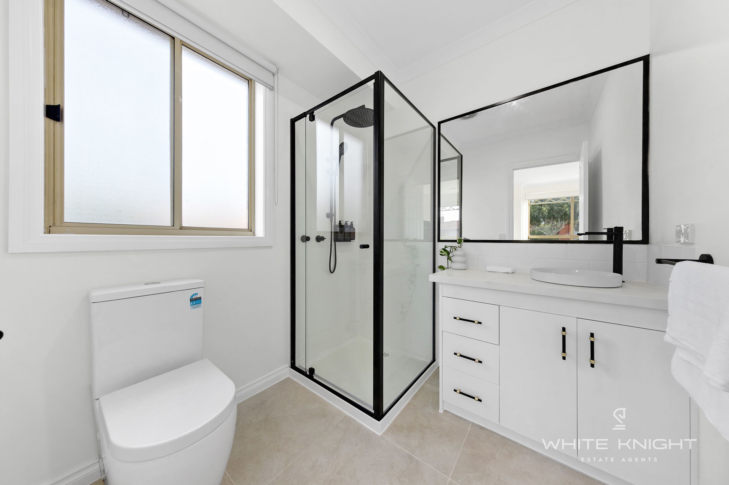 13 Elissa Way, St Albans VIC 3021, St Albans - Thumbnail 3