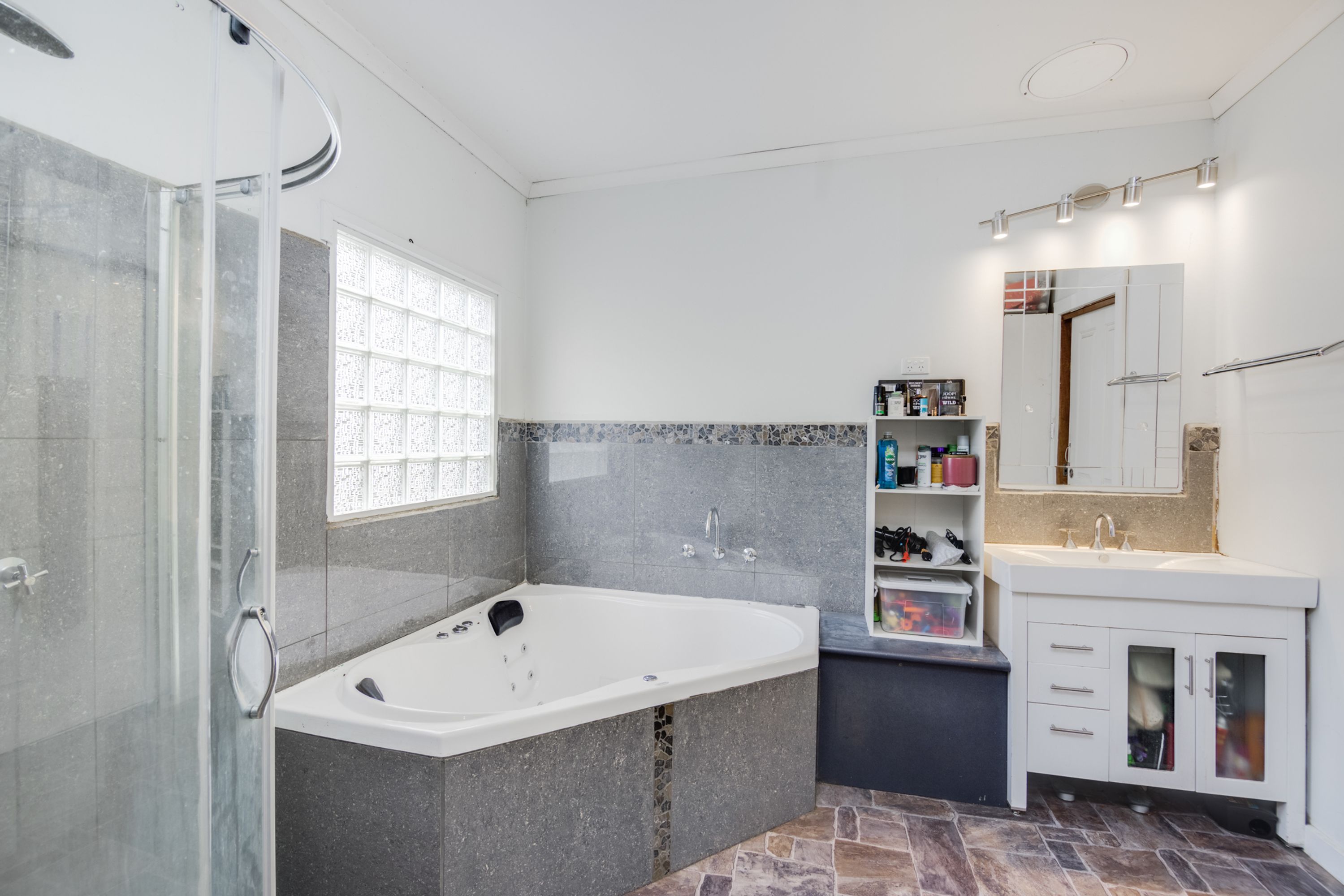 47 Lynott Street, Horsham VIC 3400, Horsham - Thumbnail 8