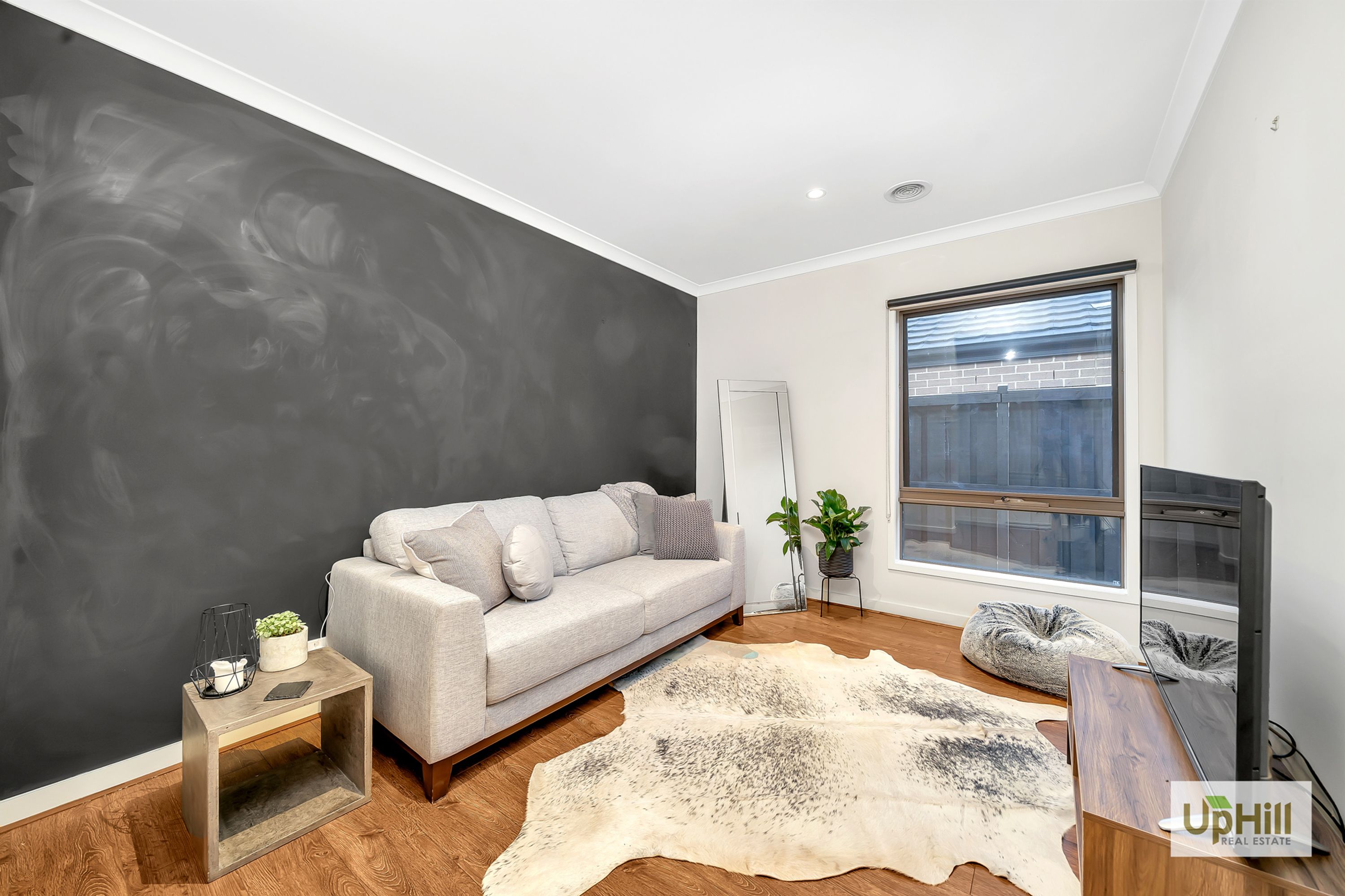 11 DAME AVENUE, Clyde North - Thumbnail 5