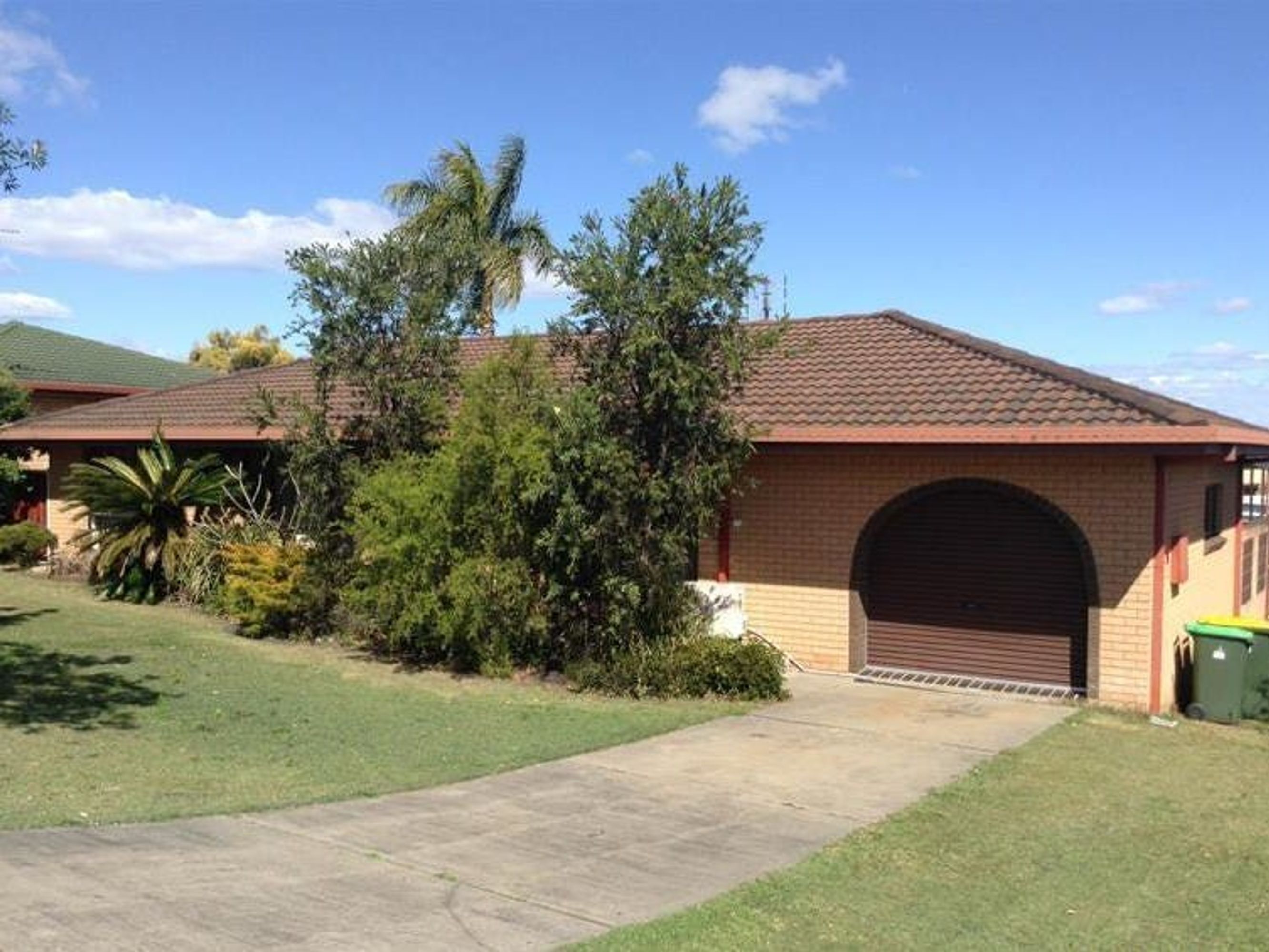 9 Edgecombe Avenue