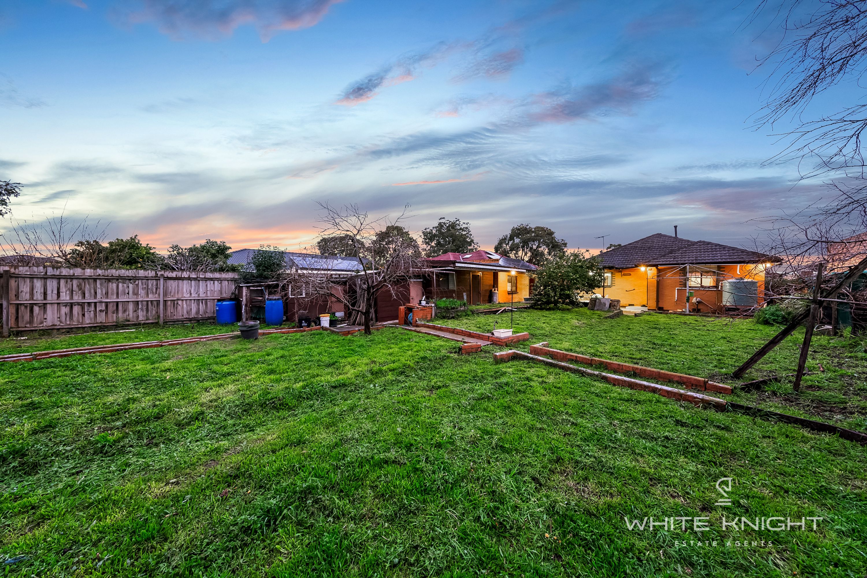 8 Rhodes Street, St Albans VIC 3021, St Albans - Thumbnail 5