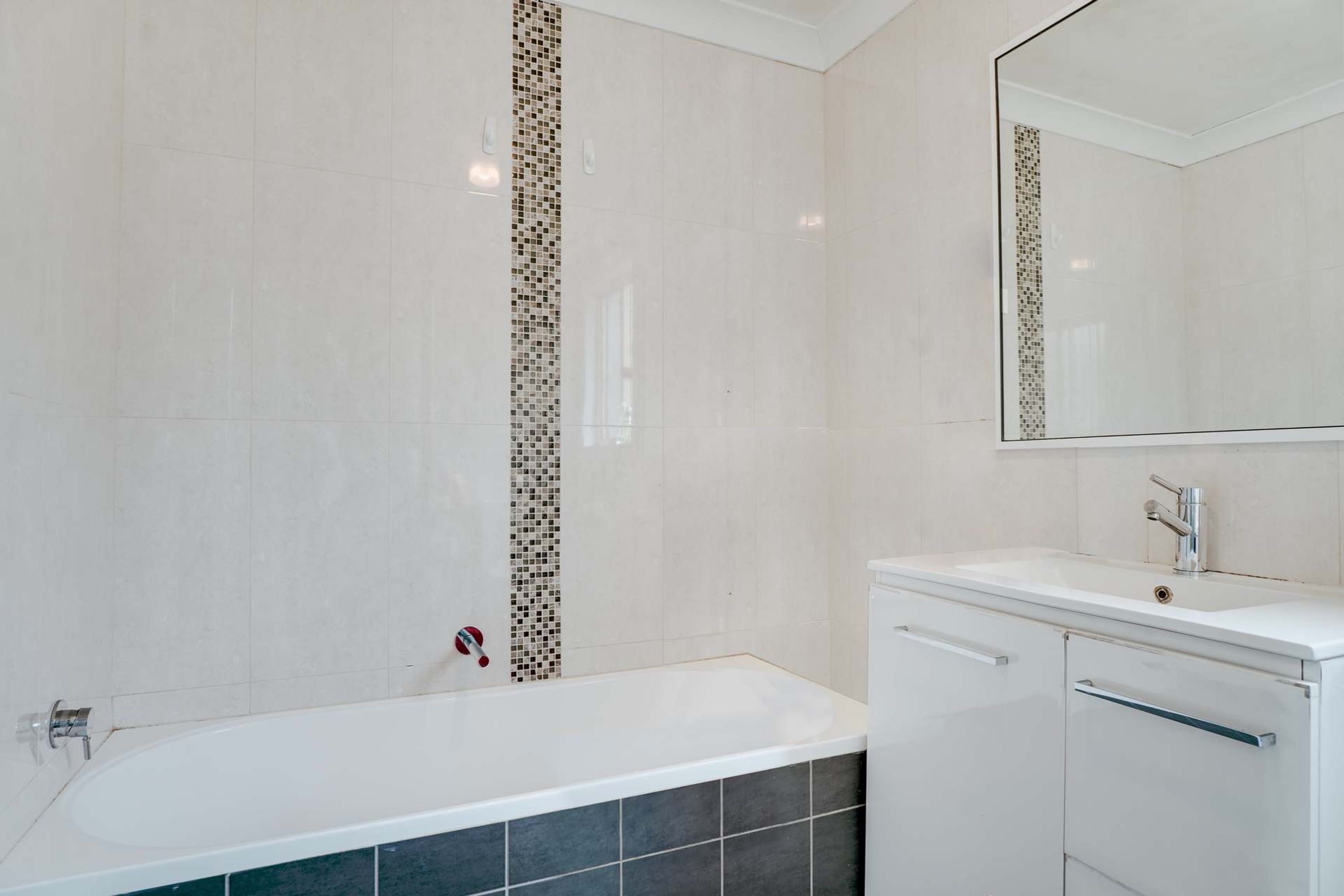 1/7-11 Merriwa Street, Katoomba - Thumbnail 8