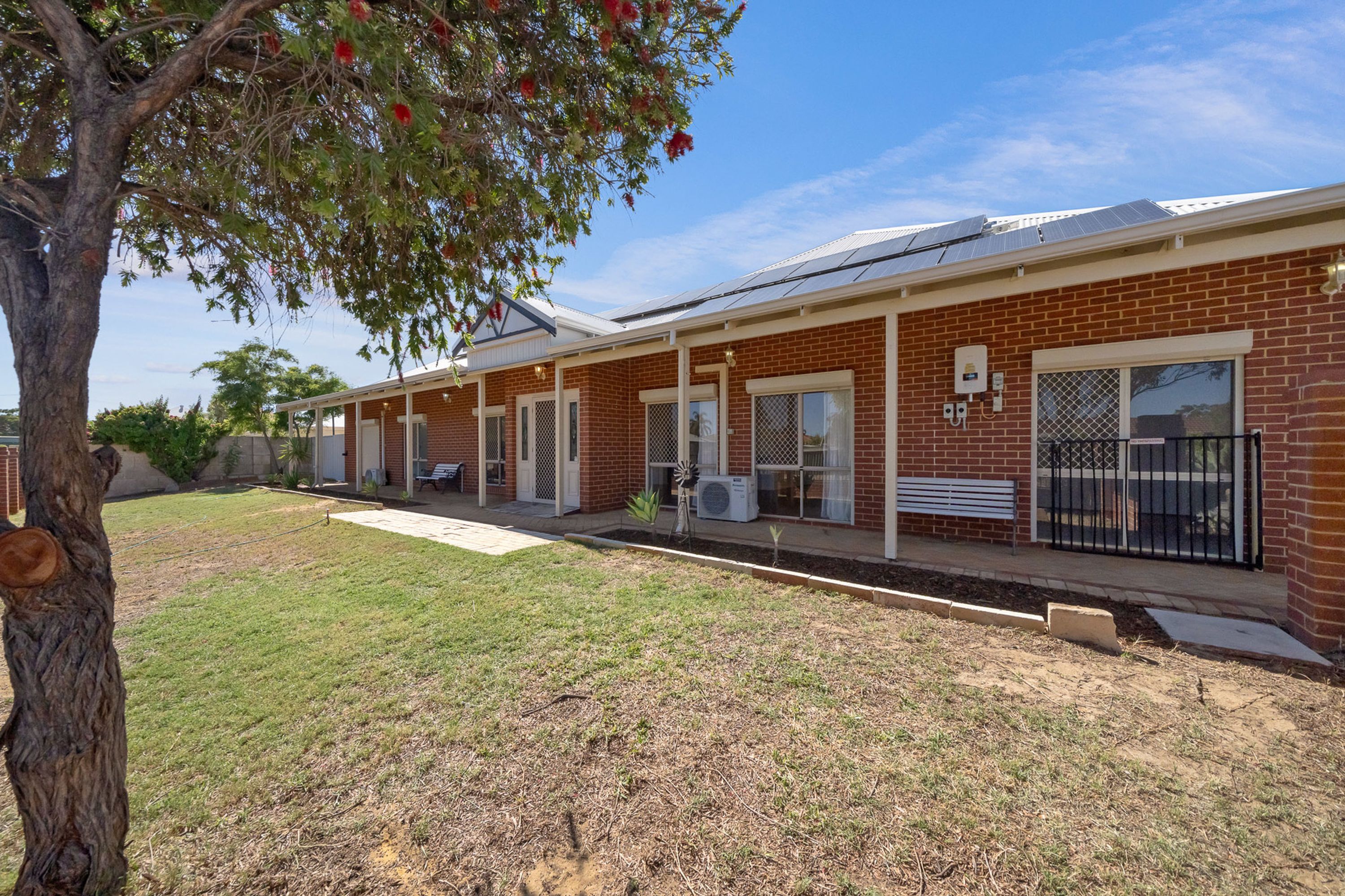 8 Carpenteria Crescent, Kenwick, WA 6107, Kenwick - Thumbnail 2