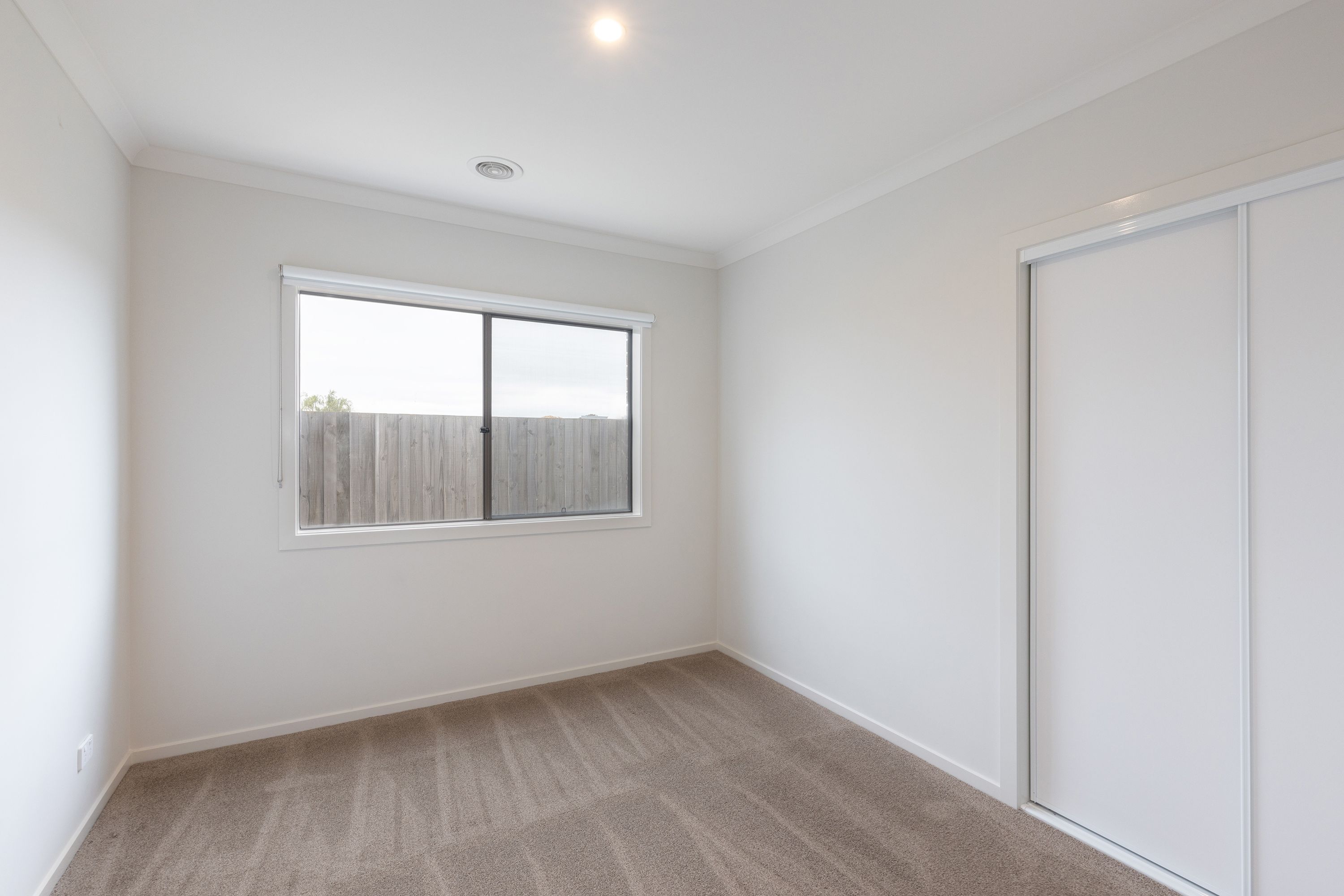 14 Yellowbox Drive, Keysborough - Thumbnail 4