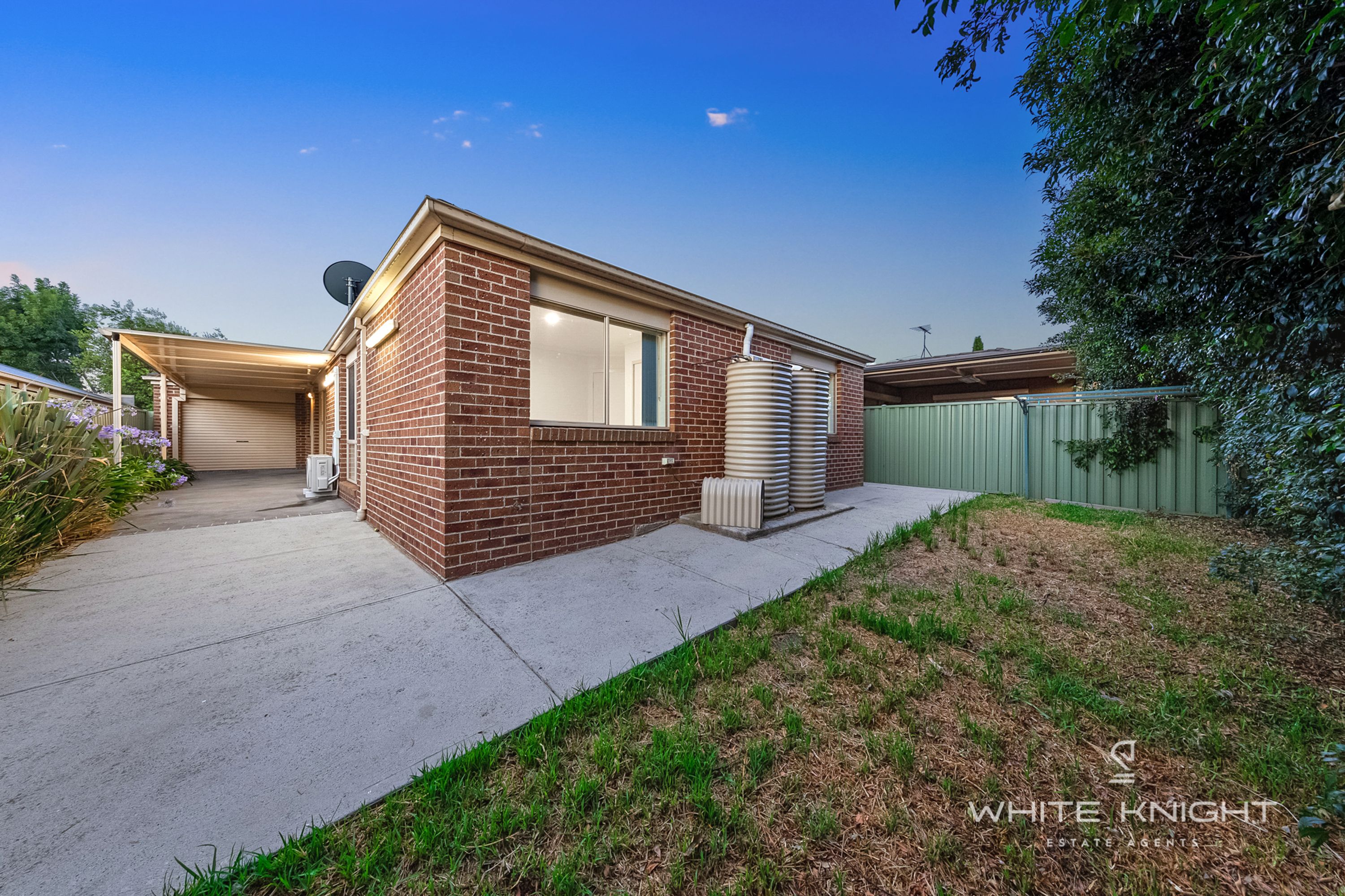 34 Dahlia Drive, Caroline Springs VIC 3023, Caroline Springs - Thumbnail 4