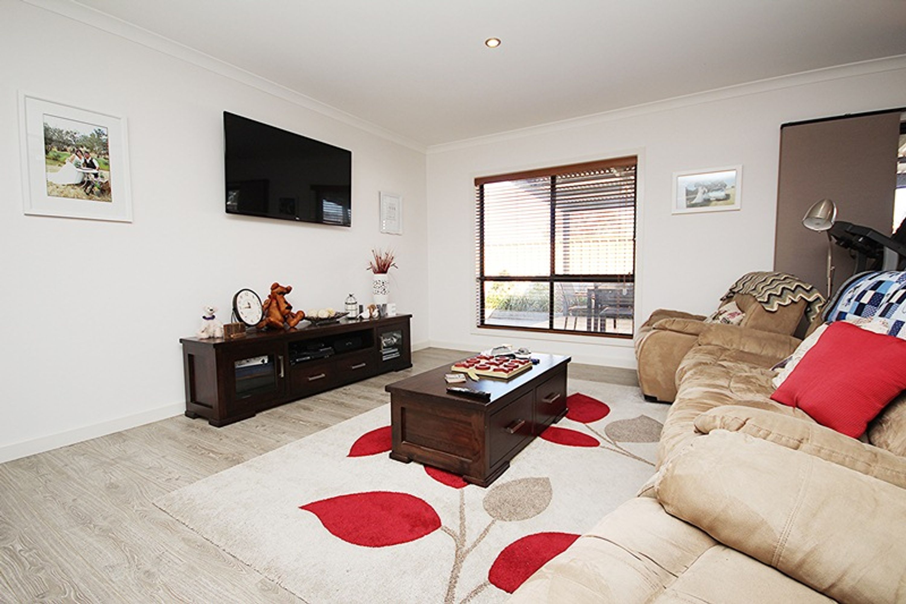 3/32 Dollar Avenue, Horsham VIC 3400, Horsham - Thumbnail 2