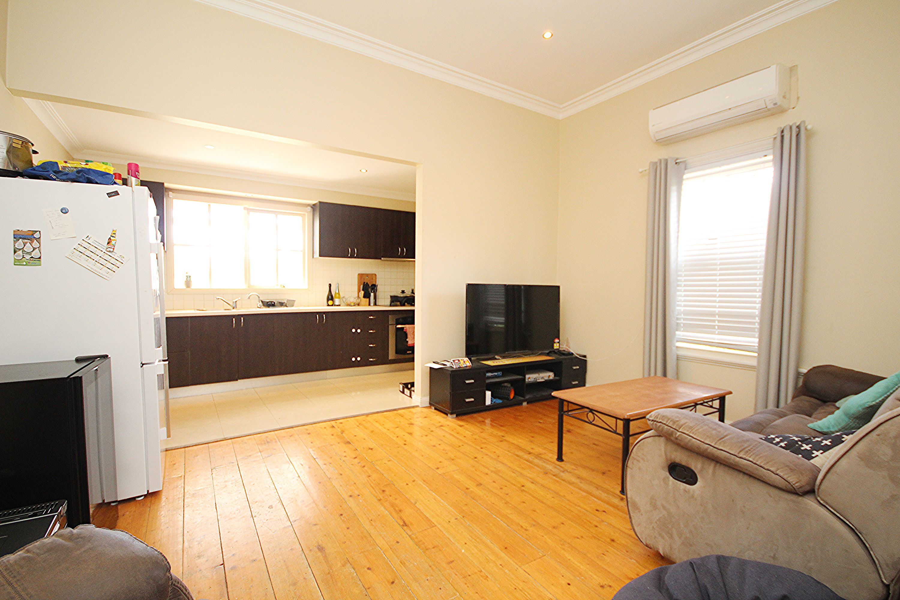 10 Davis Avenue, Nhill VIC 3418, Nhill - Thumbnail 3