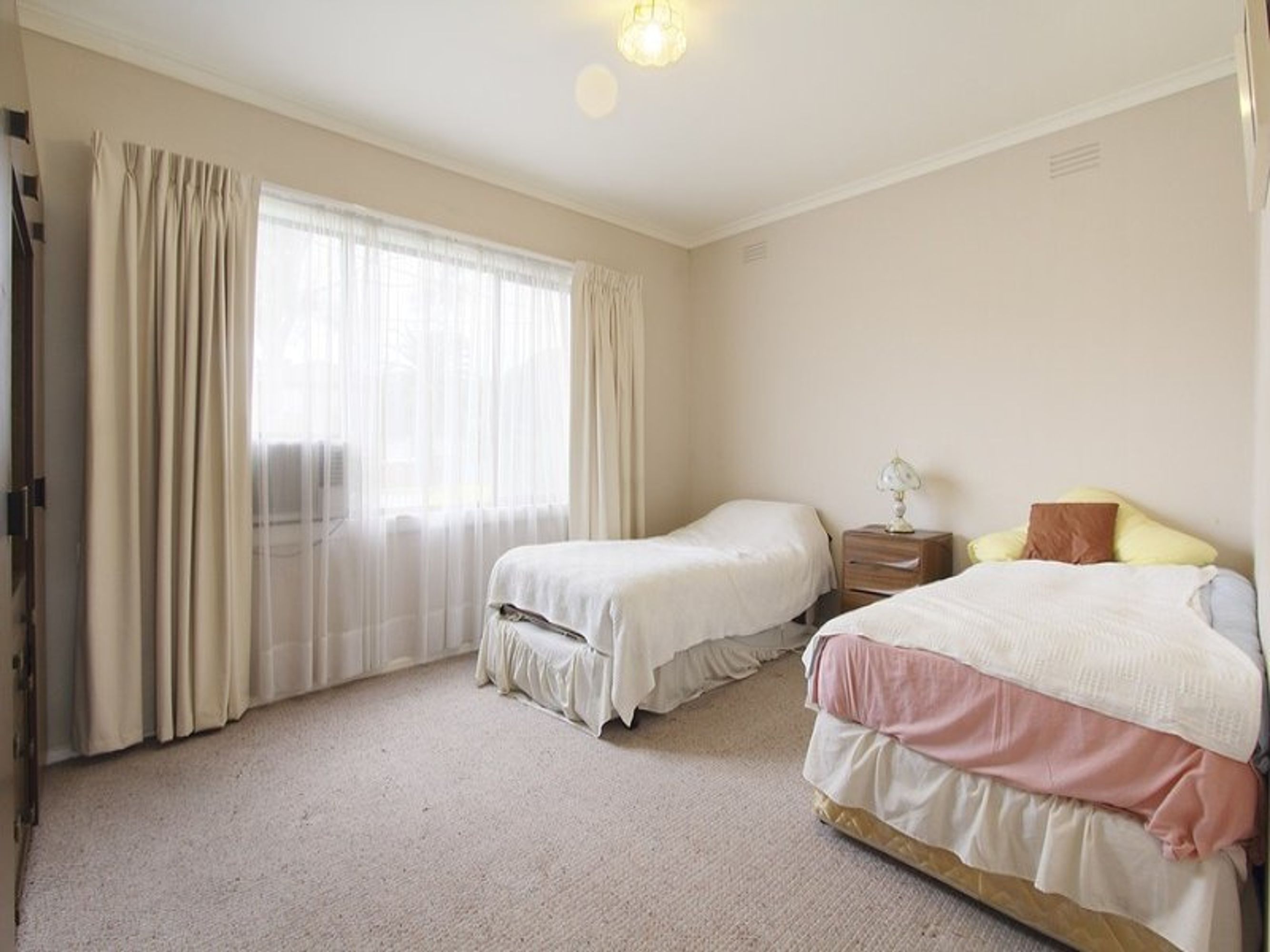 22 Charlton Street, Springvale - Thumbnail 4