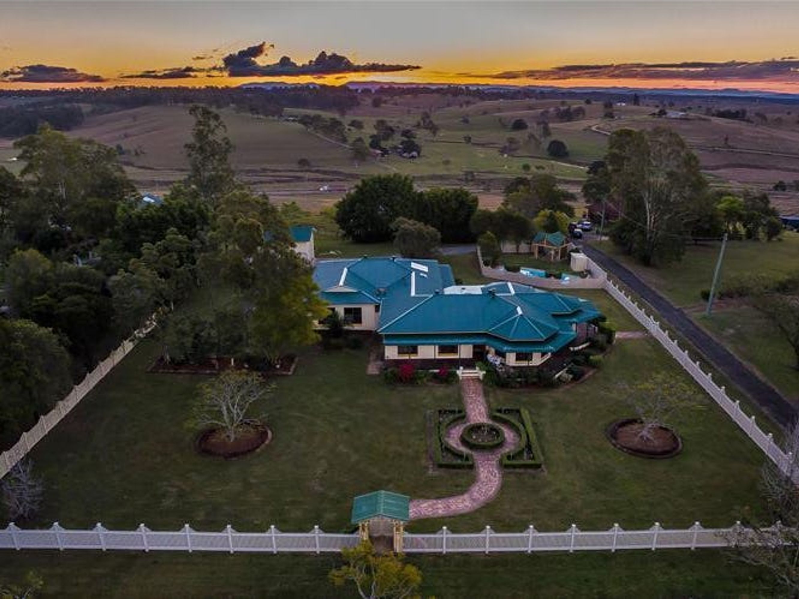 30 Fairway Drive, South Grafton - Image 1