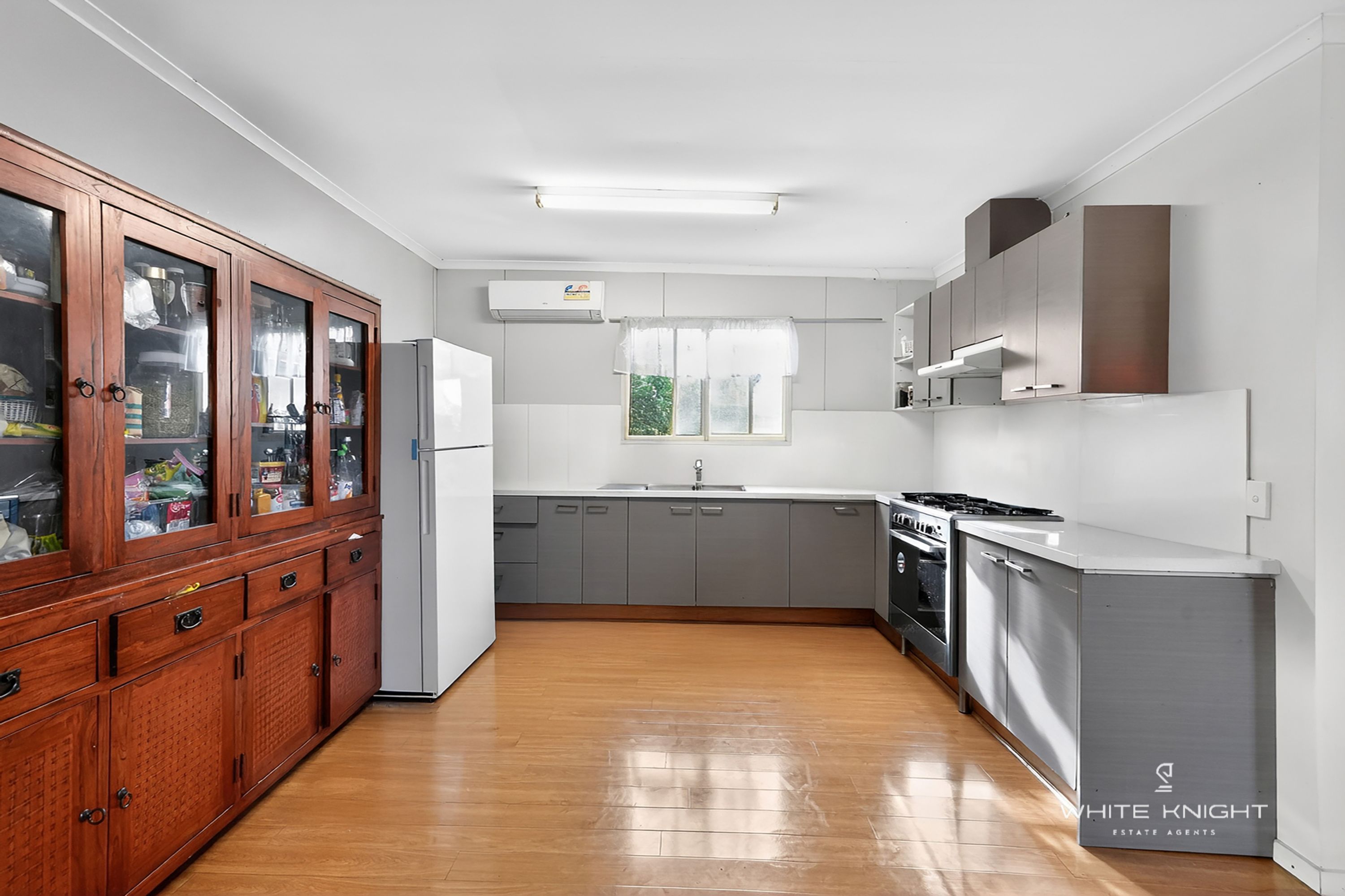 16 Denton Avenue, St Albans VIC 3021, St Albans - Thumbnail 5