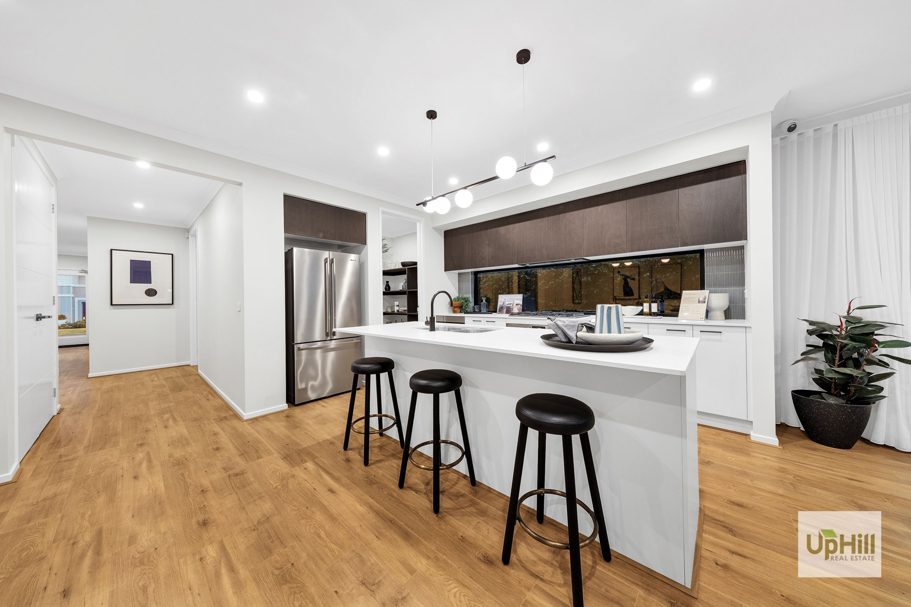 15 Kunlun Crescent, Clyde North - Thumbnail 5